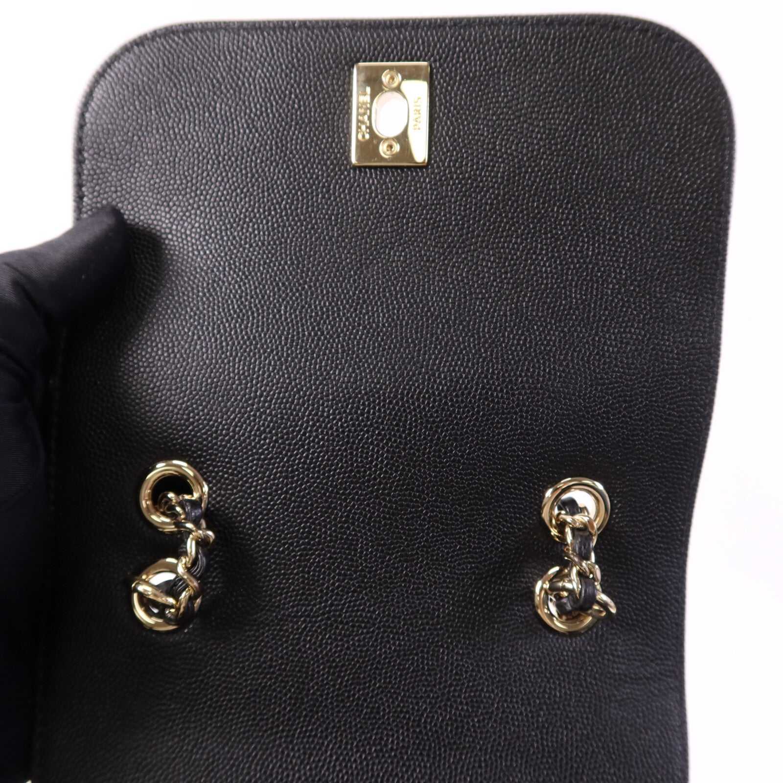 CHANEL 牛皮皮革Backpack金扣鏈帶背包