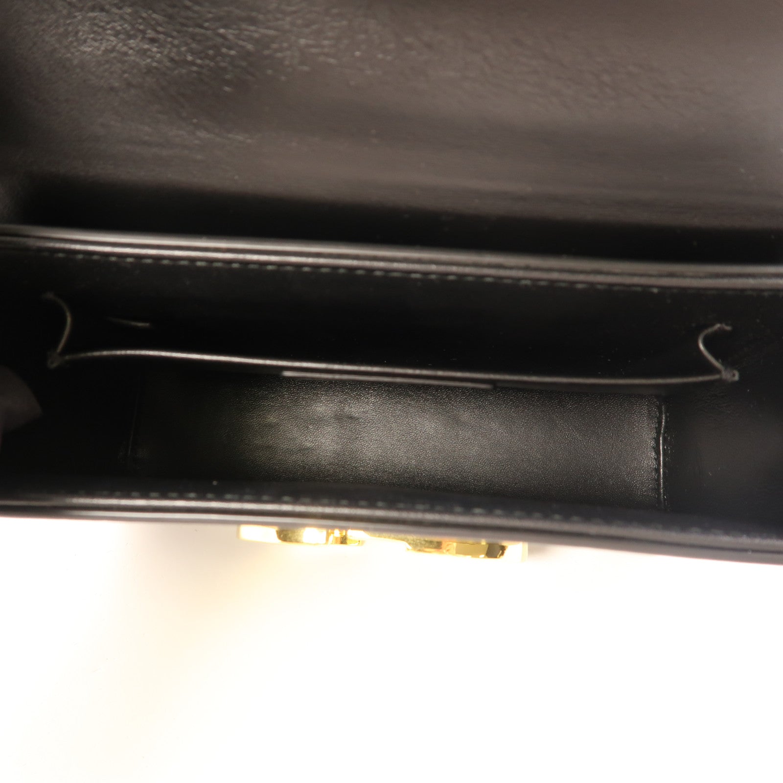 Dior 牛皮皮革30 Montaigne Box Bag金扣肩背袋