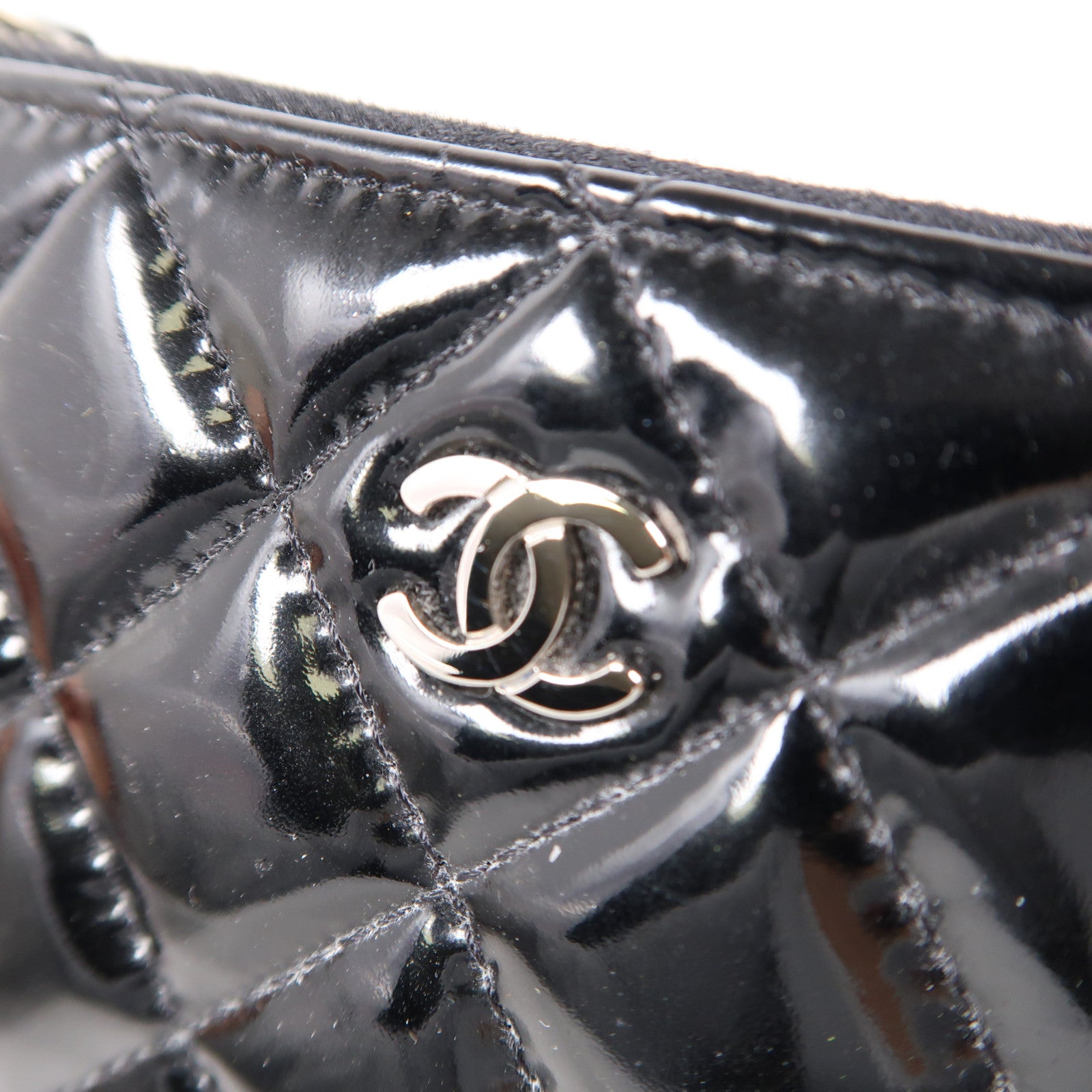 CHANEL 漆皮皮革Wallet銀扣錢包