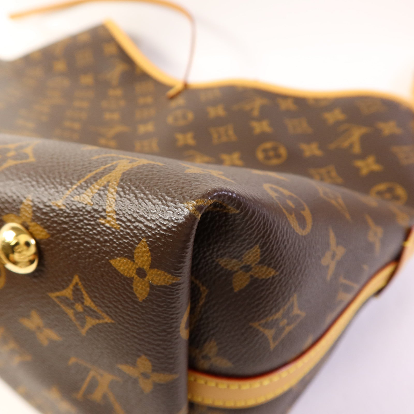 LOUIS VUITTON Monogram Carry All MM金扣肩背袋