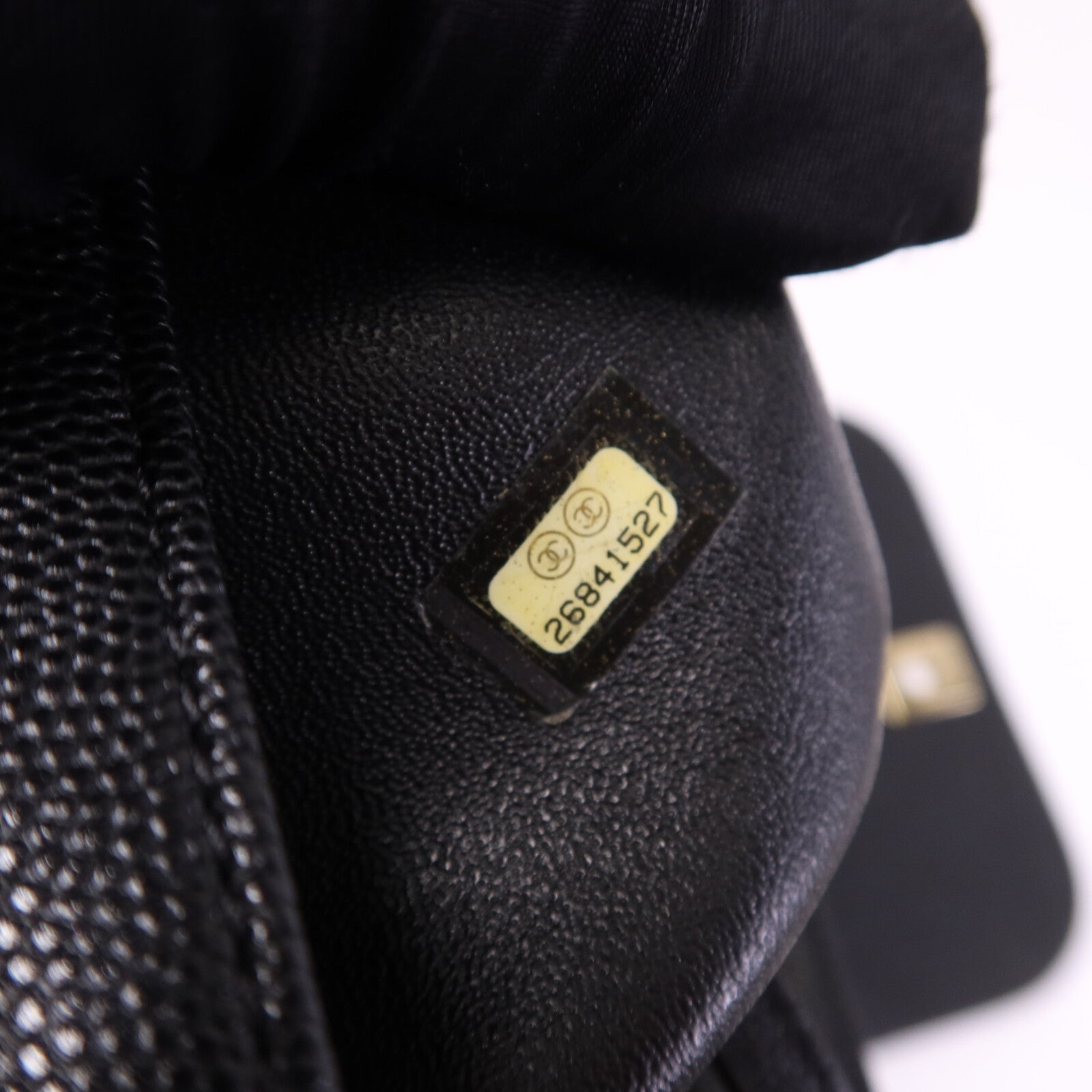 CHANEL 牛皮皮革Backpack金扣鏈帶背包
