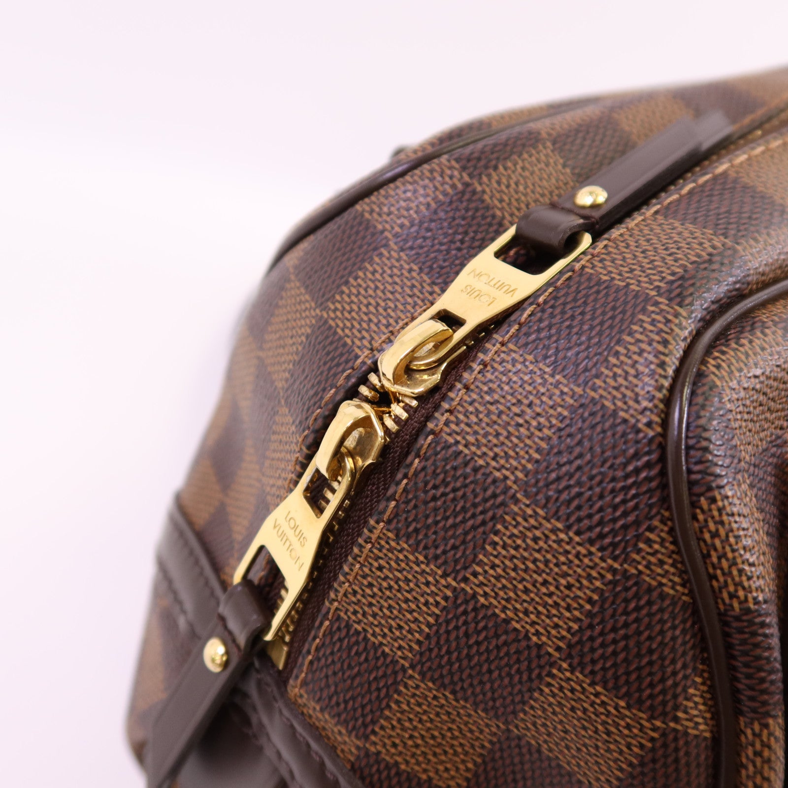 LOUIS VUITTON Damier Rivington PM金扣手挽袋