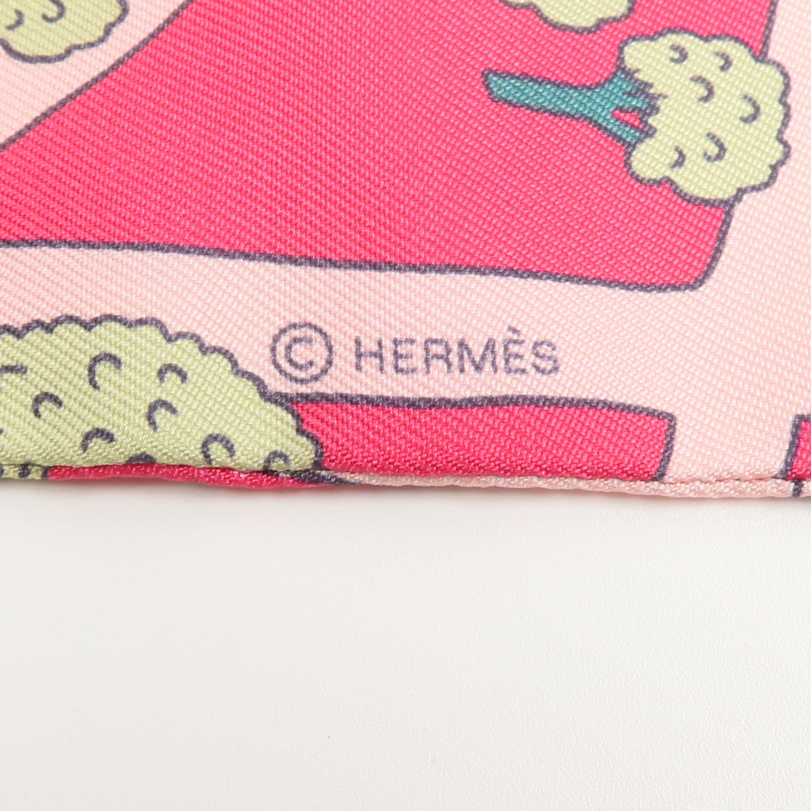 HERMES 絲質Twilly絲巾