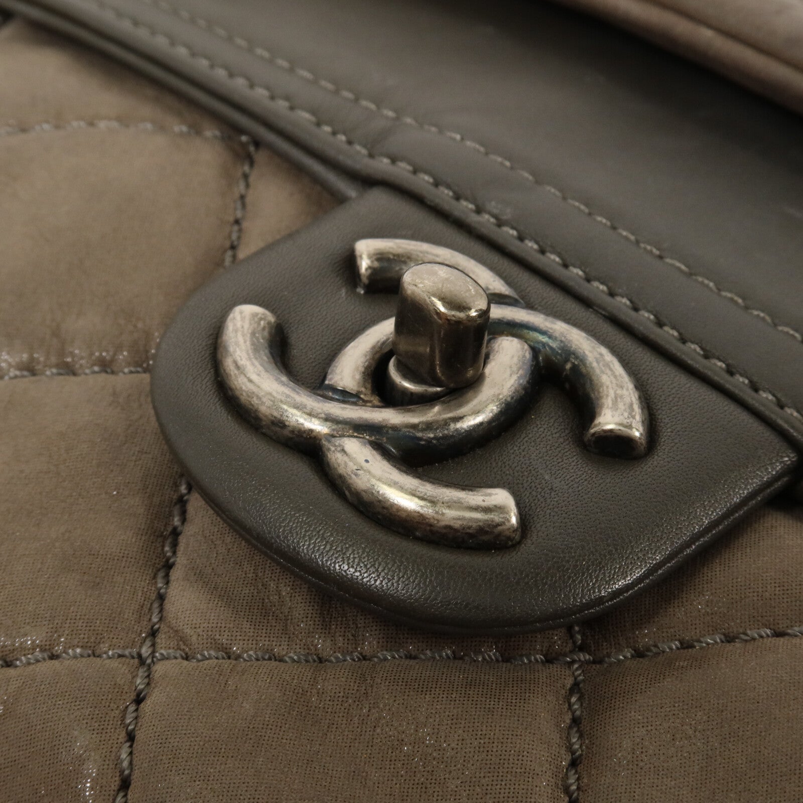 CHANEL 牛皮皮革Chain Shoulder鏈帶肩背袋