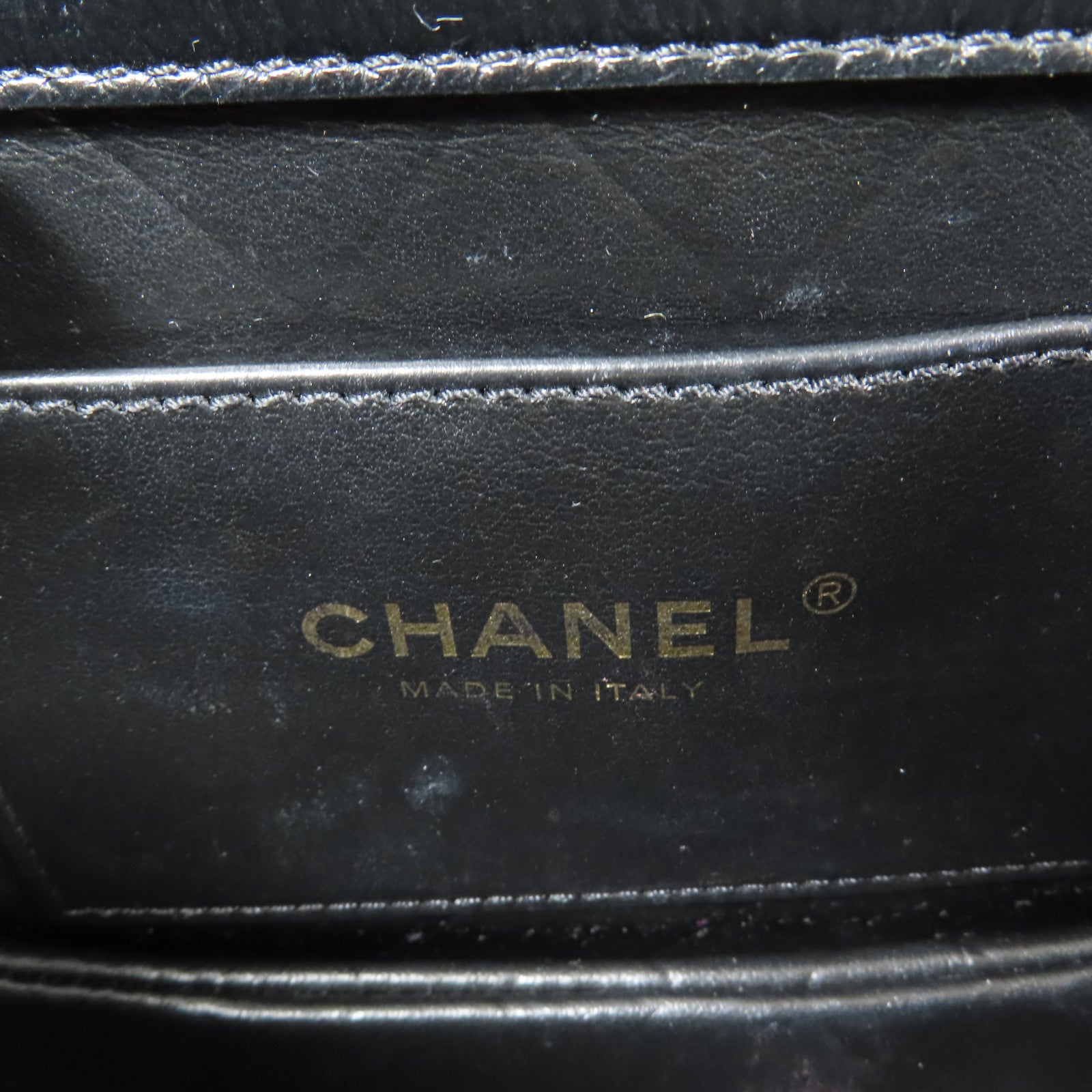 CHANEL 羊皮皮革Mini Messenger Bag金扣肩背袋