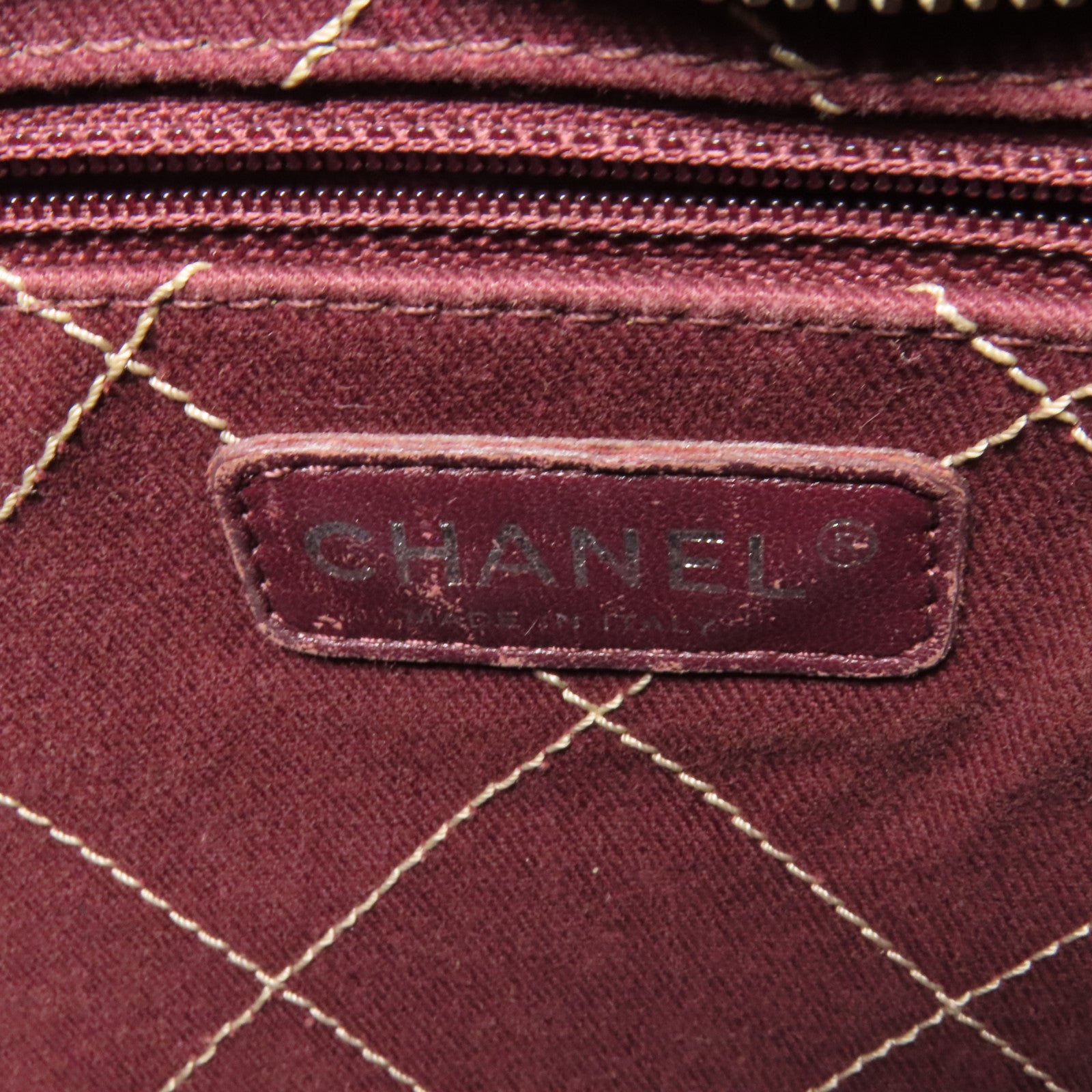 CHANEL 牛皮皮革Tote Bag銀扣肩背袋