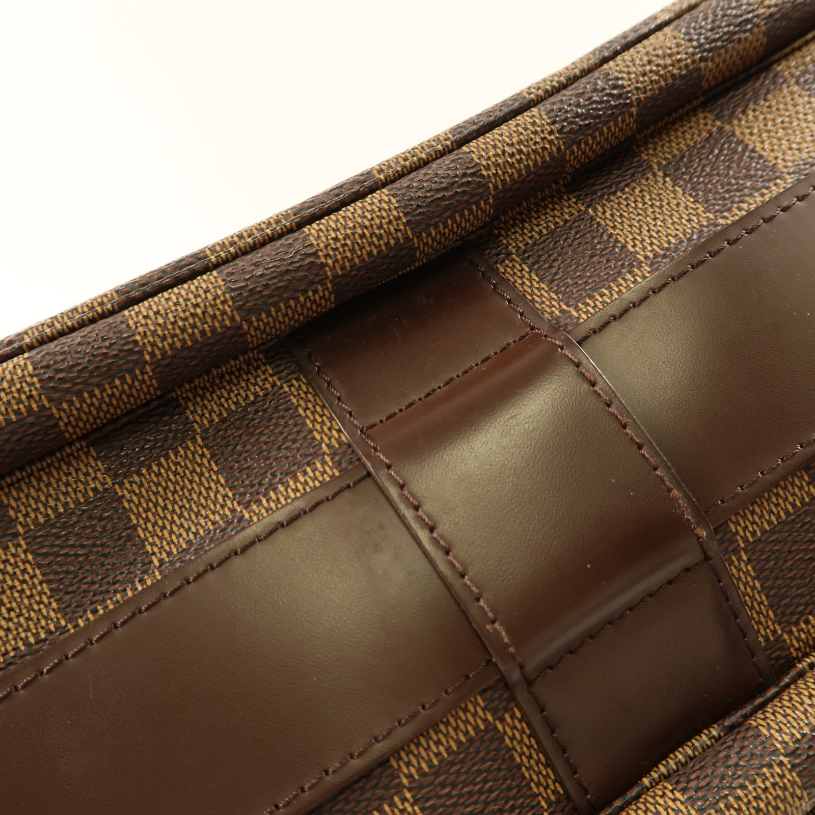 LOUIS VUITTON Damier Bastille金扣肩背袋啡色