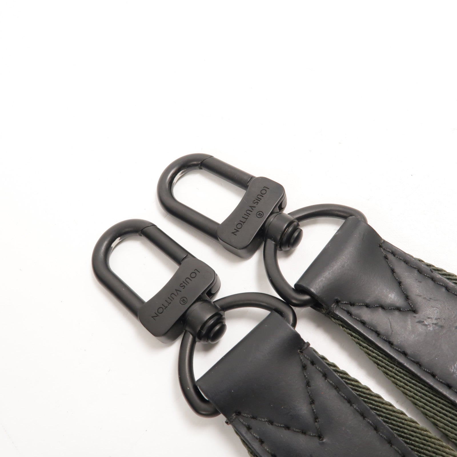 LOUIS VUITTON Monogram Eclipse Keepall Bandouliere 50手挽肩背兩用袋