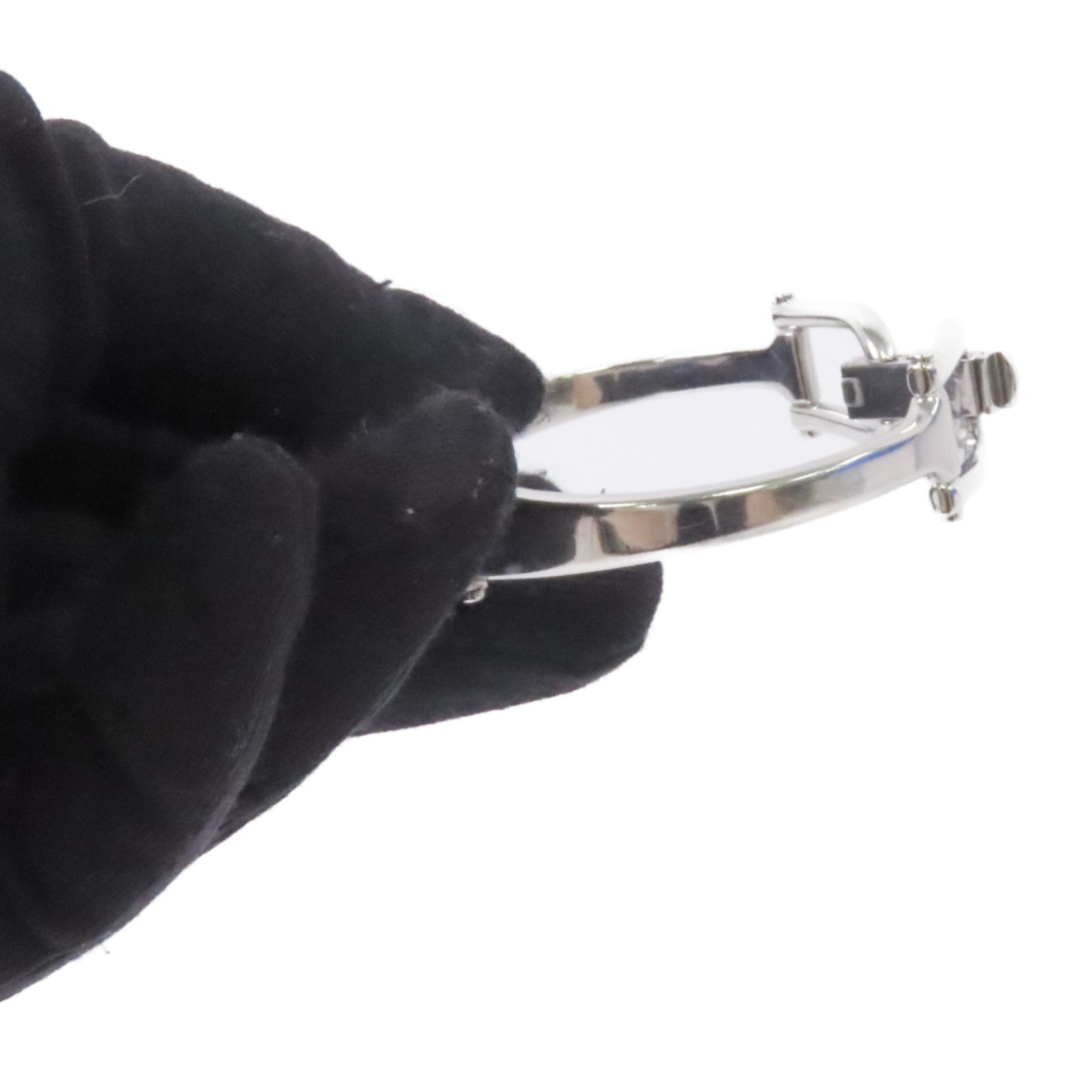 GUCCI Bangle Black Dial Watch不鏽鋼石英機芯手錶黑色