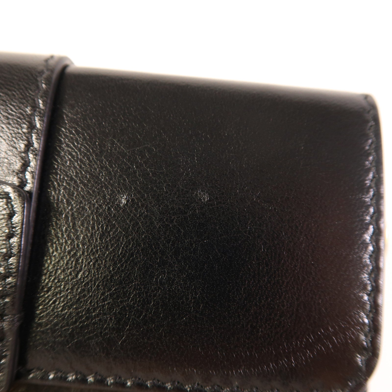 Dior 牛皮皮革30 Montaigne Box Bag金扣肩背袋