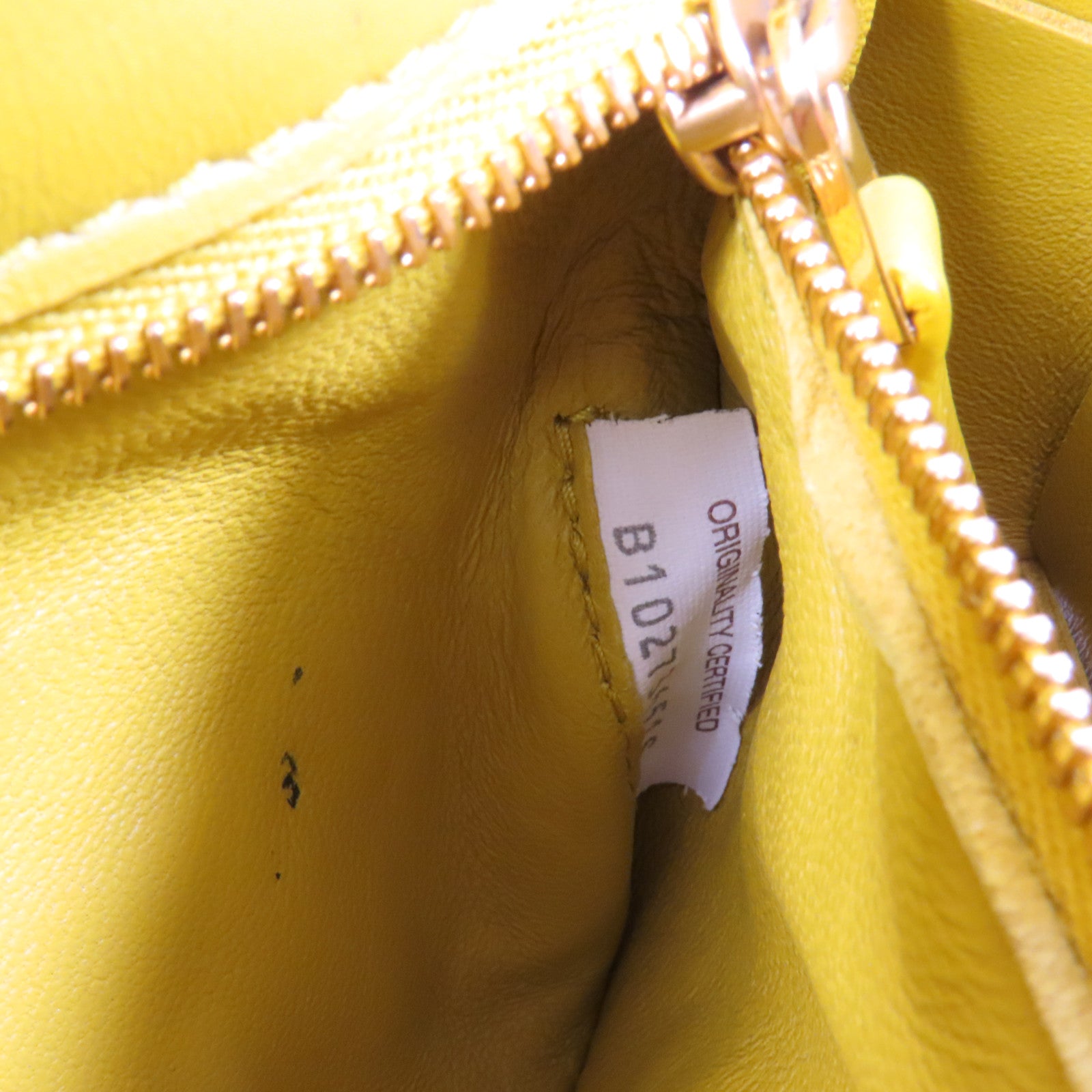BOTTEGA VENETA 羊皮皮革Cassette Bag肩背袋