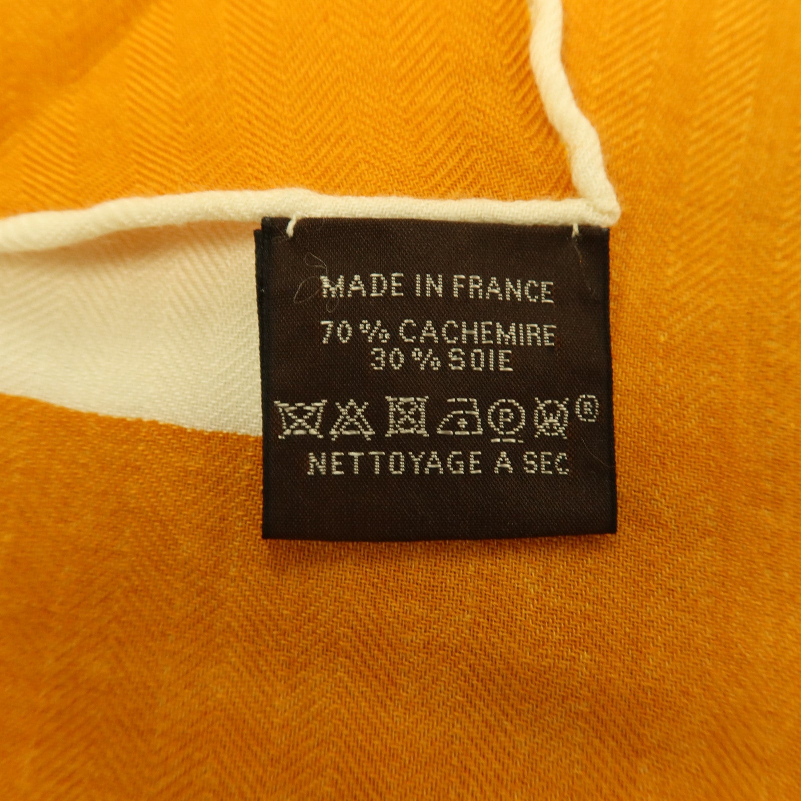 HERMES 羊絨/絲質Scarf 140x140cm絲巾