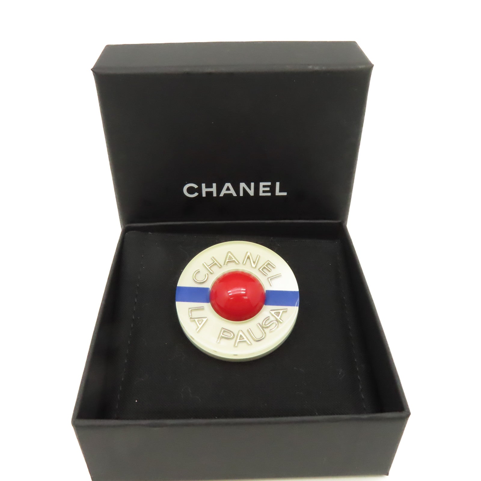 CHANEL 【激減優惠】PVC La Pausa Logos Brooch胸針白色/藍色/紅色/金色