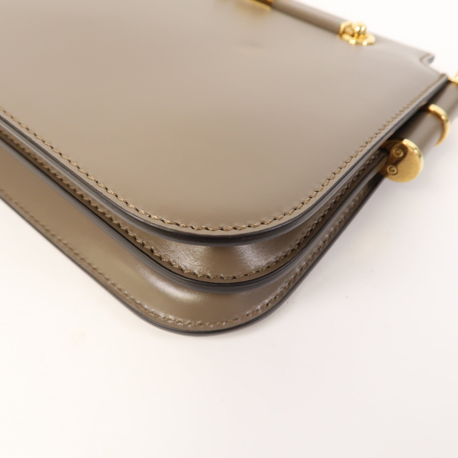 FENDI 牛皮皮革Touch FF金扣肩背袋灰色