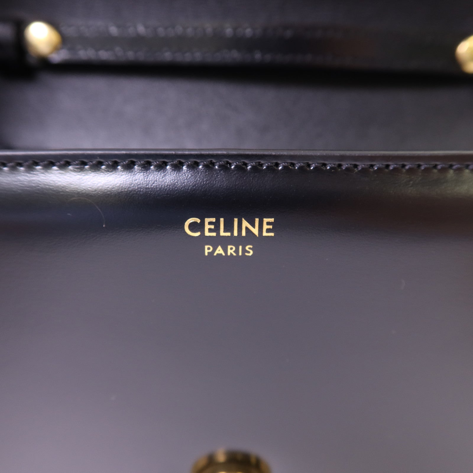 CELINE 牛皮皮革Chain Shoulder金扣肩背袋