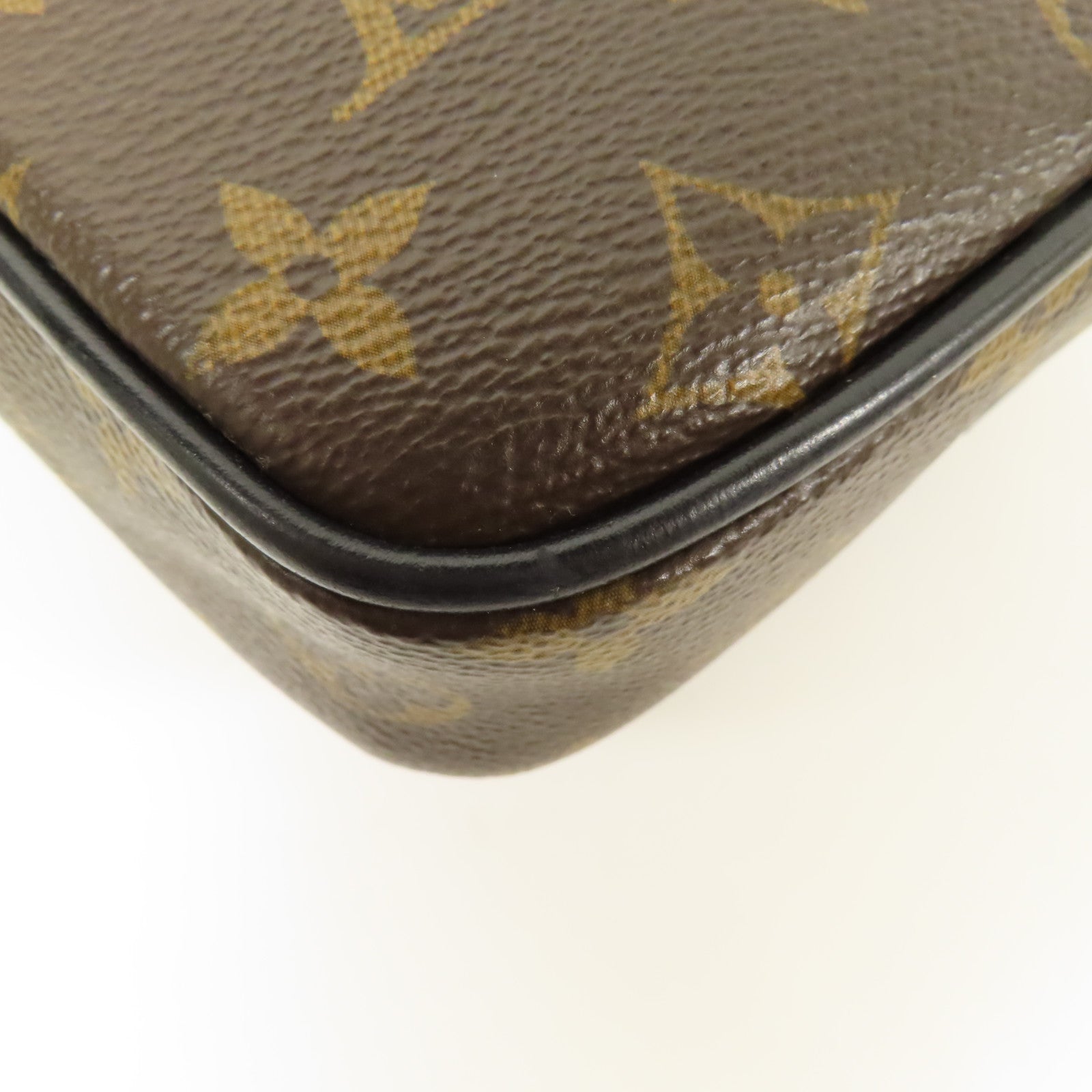 LOUIS VUITTON Monogram Macassar Christopher Wearable Wallet肩背袋