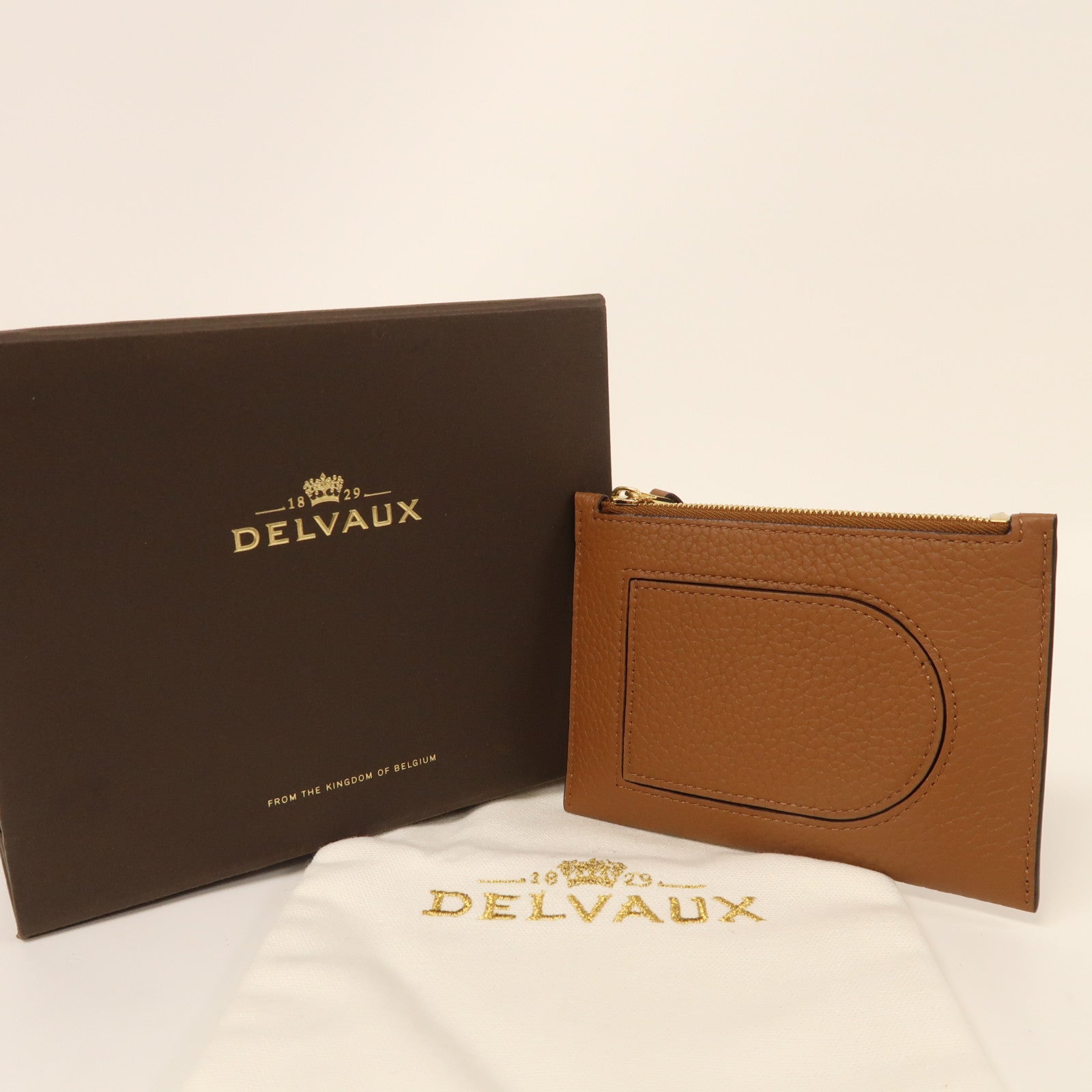 Delvaux 牛皮皮革Pin D Pouch Mini卡片套棕色