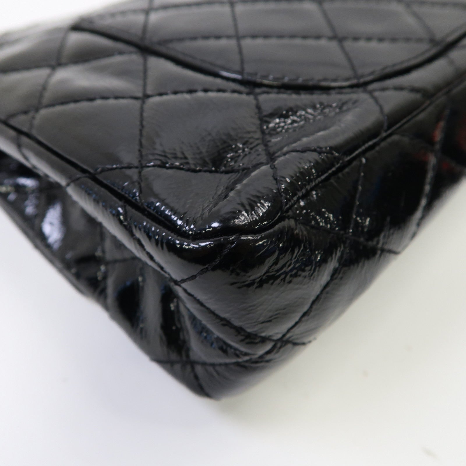 CHANEL 菱格漆皮皮革2.55金扣鏈帶肩背袋黑色