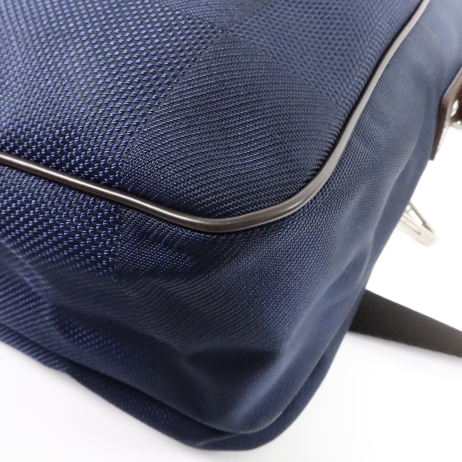 LOUIS VUITTON Damier Geant Pilot肩背袋