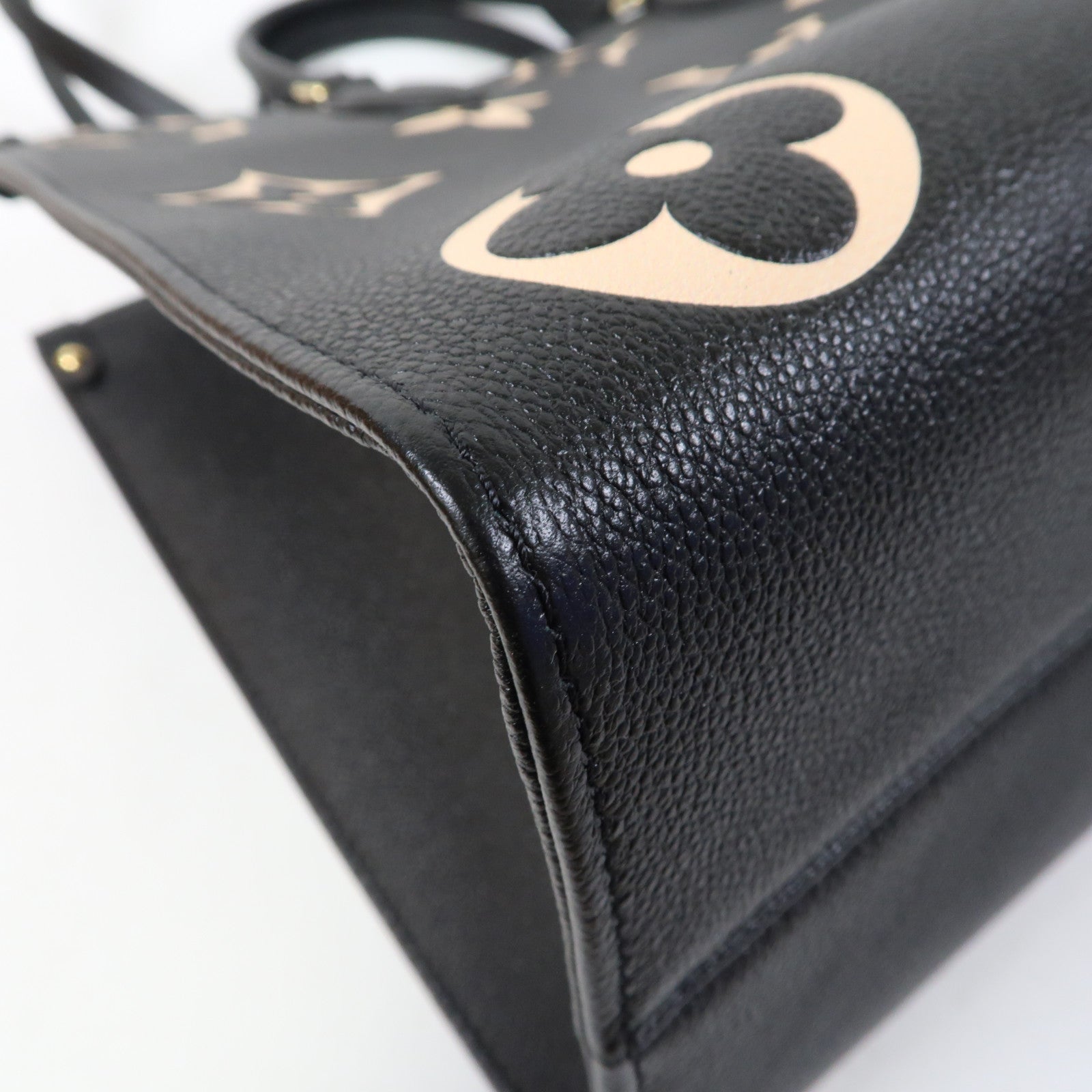 LOUIS VUITTON Monogram Empreinte OnTheGo MM金扣手挽肩背兩用袋黑色/白色