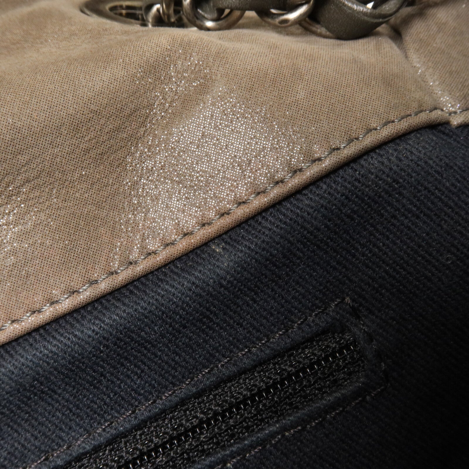 CHANEL 牛皮皮革Chain Shoulder鏈帶肩背袋