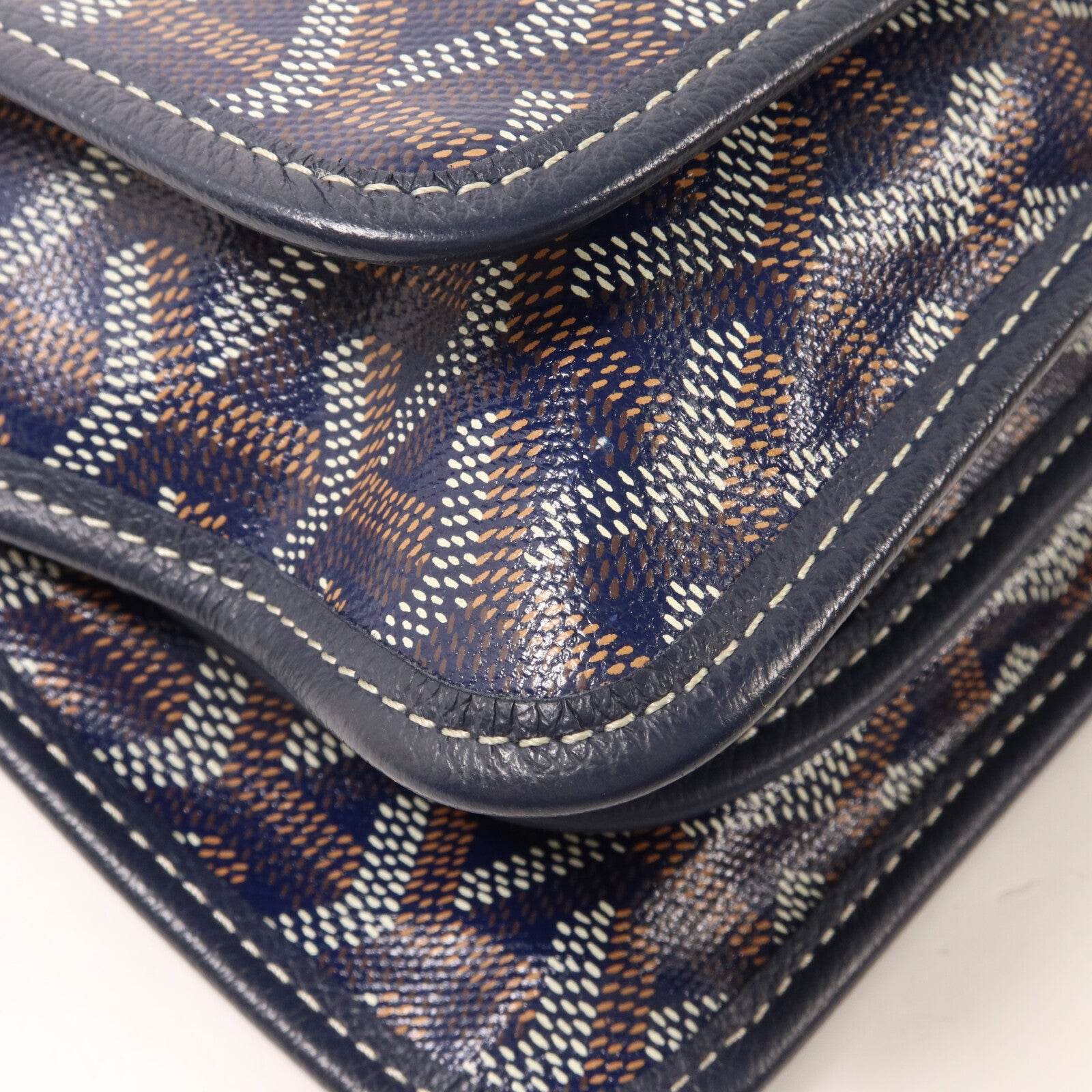 GOYARD 塗層帆布Plumet肩背袋