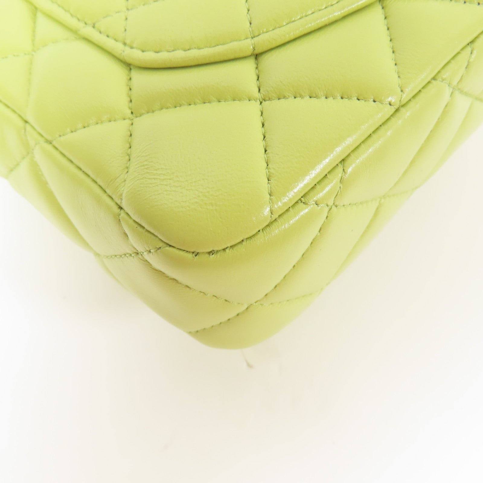 CHANEL 羊皮皮革Charms Chain Mini Flap金扣肩背袋