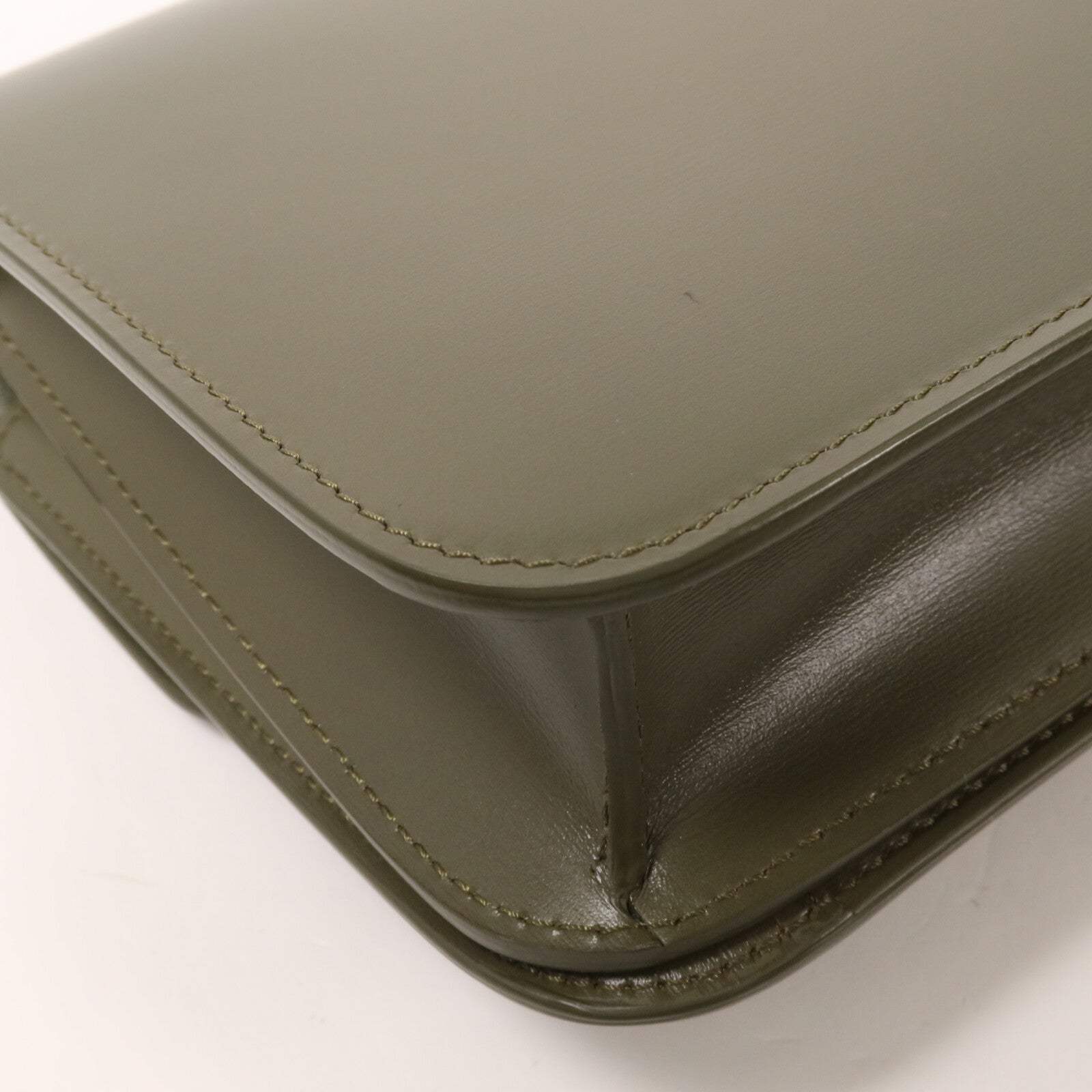 CELINE 牛皮皮革Classic Box Teen肩背袋