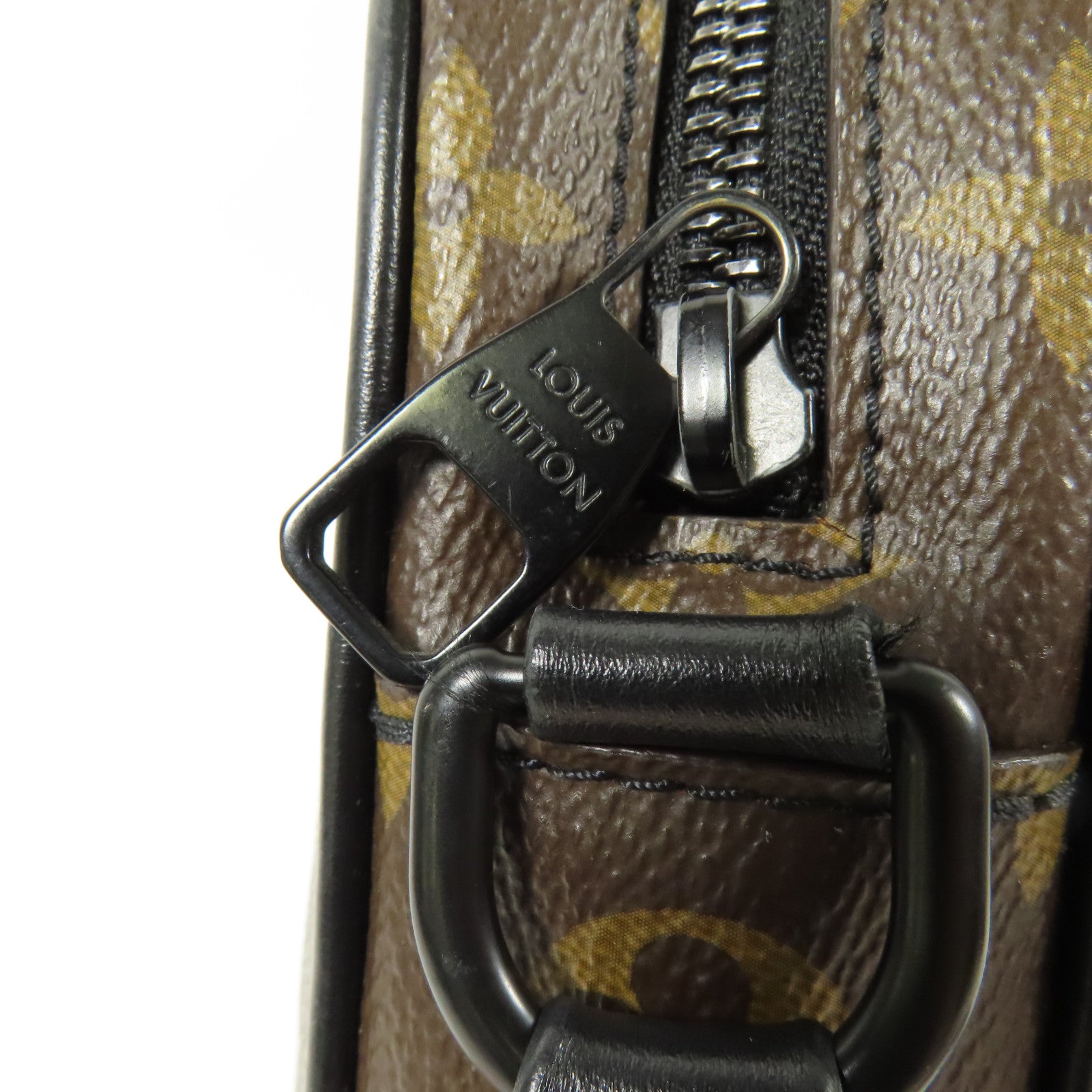 LOUIS VUITTON Monogram Macassar Christopher Wearable Wallet肩背袋