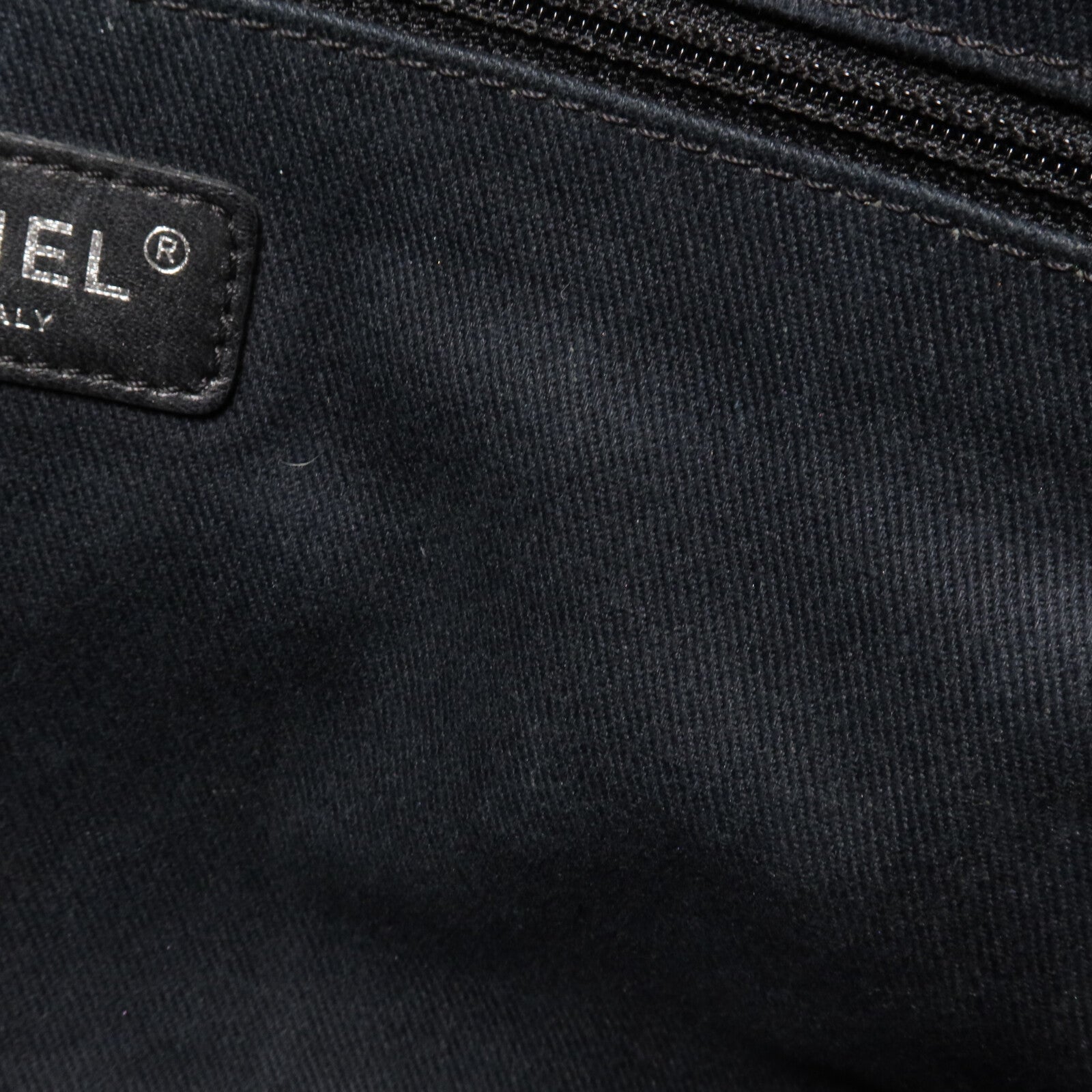 CHANEL 牛皮皮革Chain Shoulder鏈帶肩背袋