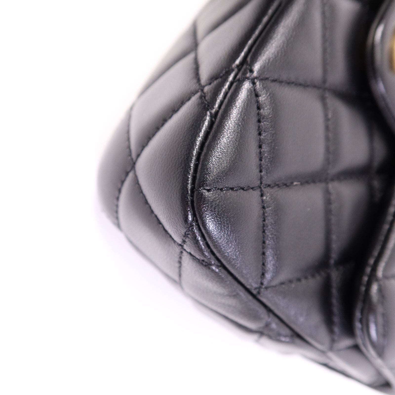 CHANEL 羊皮皮革Shoulder Bag金扣鏈帶肩背袋