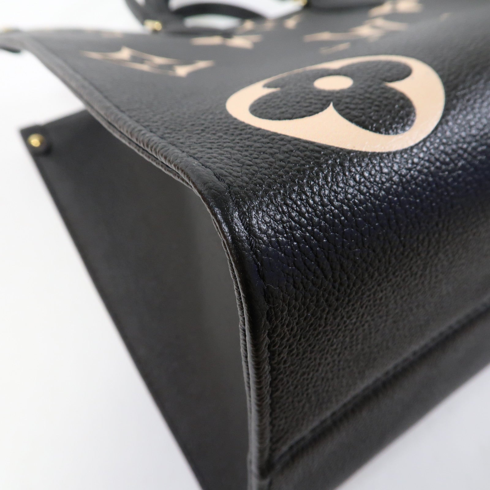 LOUIS VUITTON Monogram Empreinte OnTheGo MM金扣手挽肩背兩用袋黑色/白色