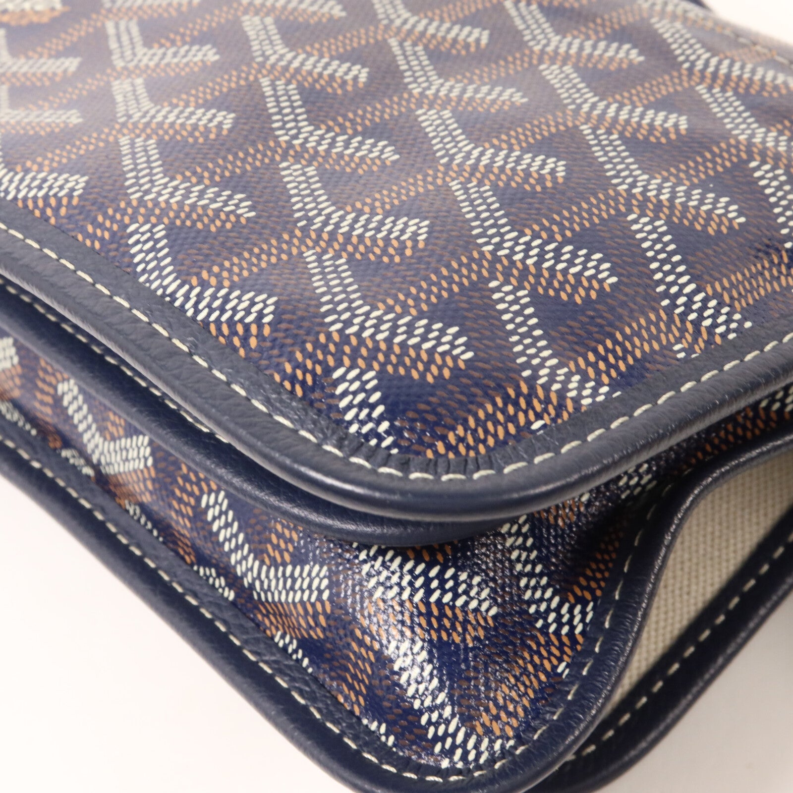 GOYARD 塗層帆布Plumet肩背袋