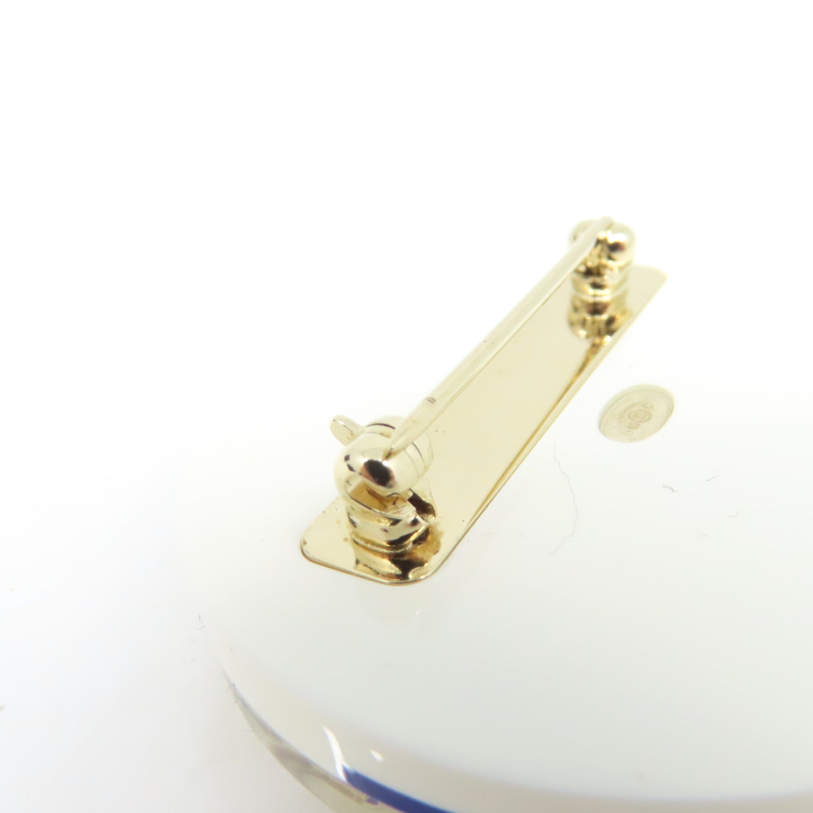 CHANEL 【激減優惠】PVC La Pausa Logos Brooch胸針白色/藍色/紅色/金色