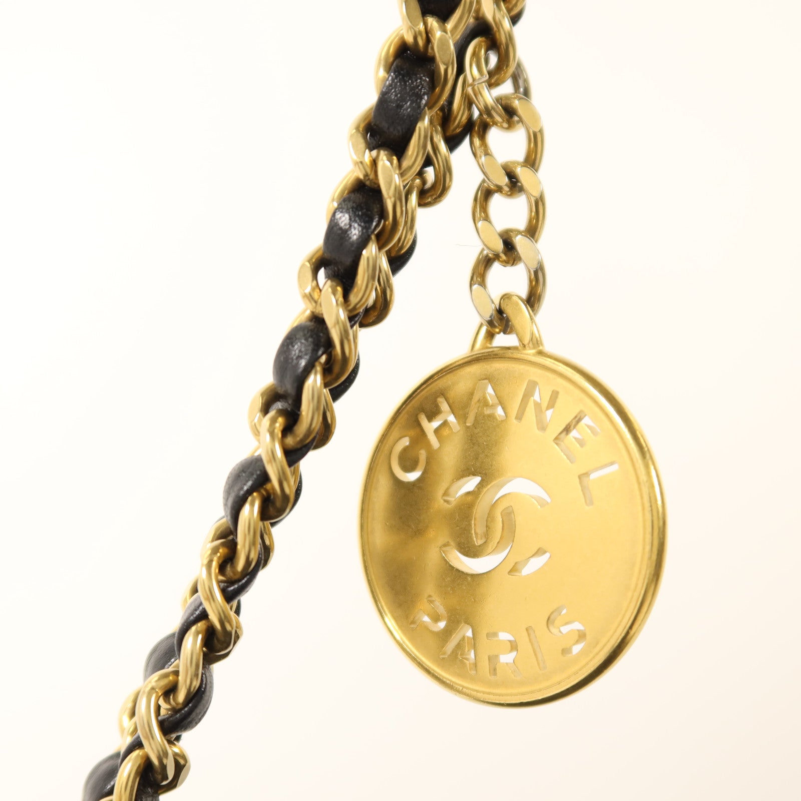CHANEL 【激減優惠】牛皮皮革Mini C22金扣鏈帶肩背袋