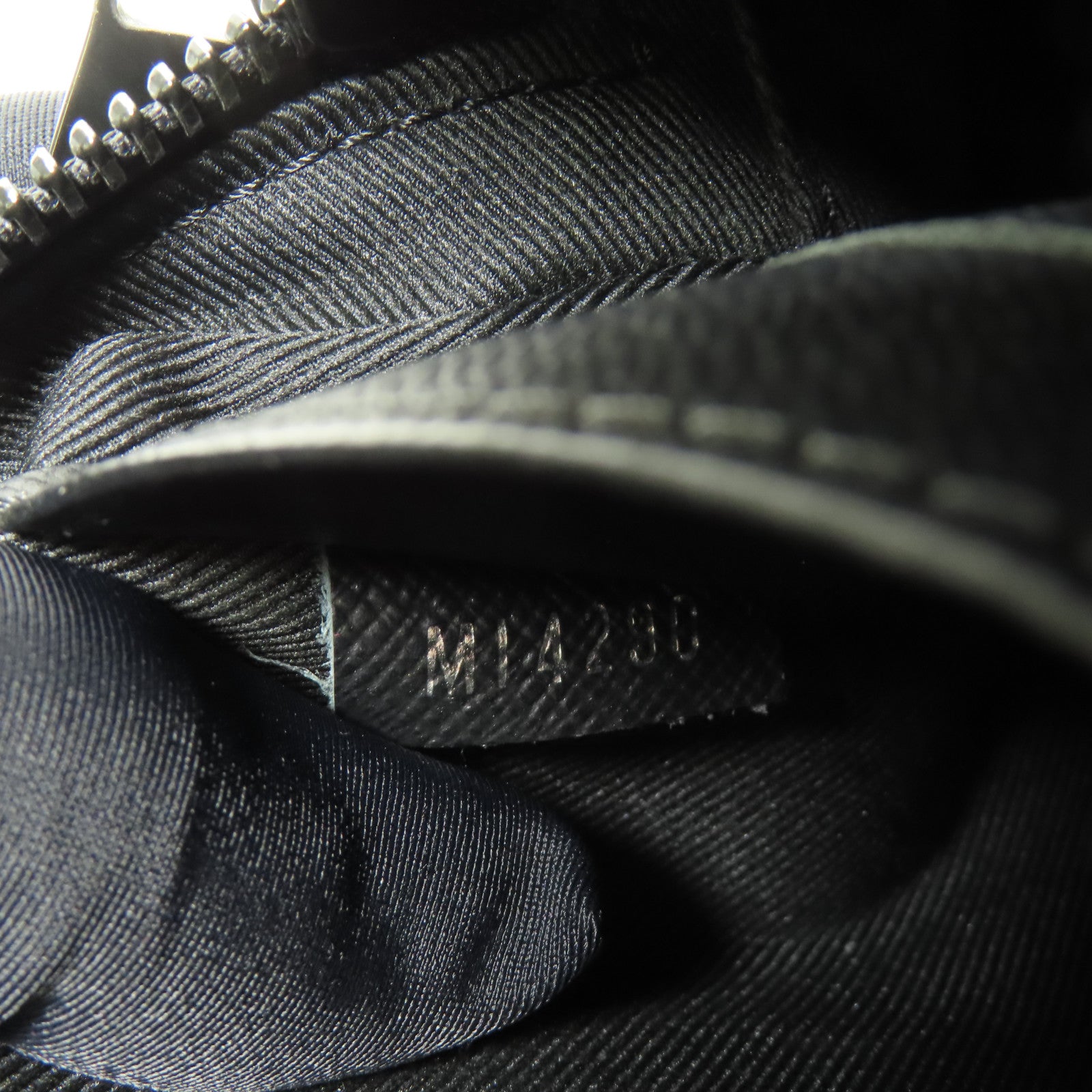 LOUIS VUITTON Monogram Macassar Christopher Wearable Wallet肩背袋