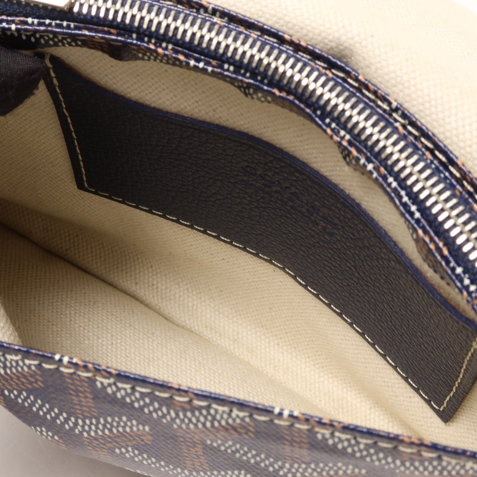GOYARD 塗層帆布Plumet肩背袋