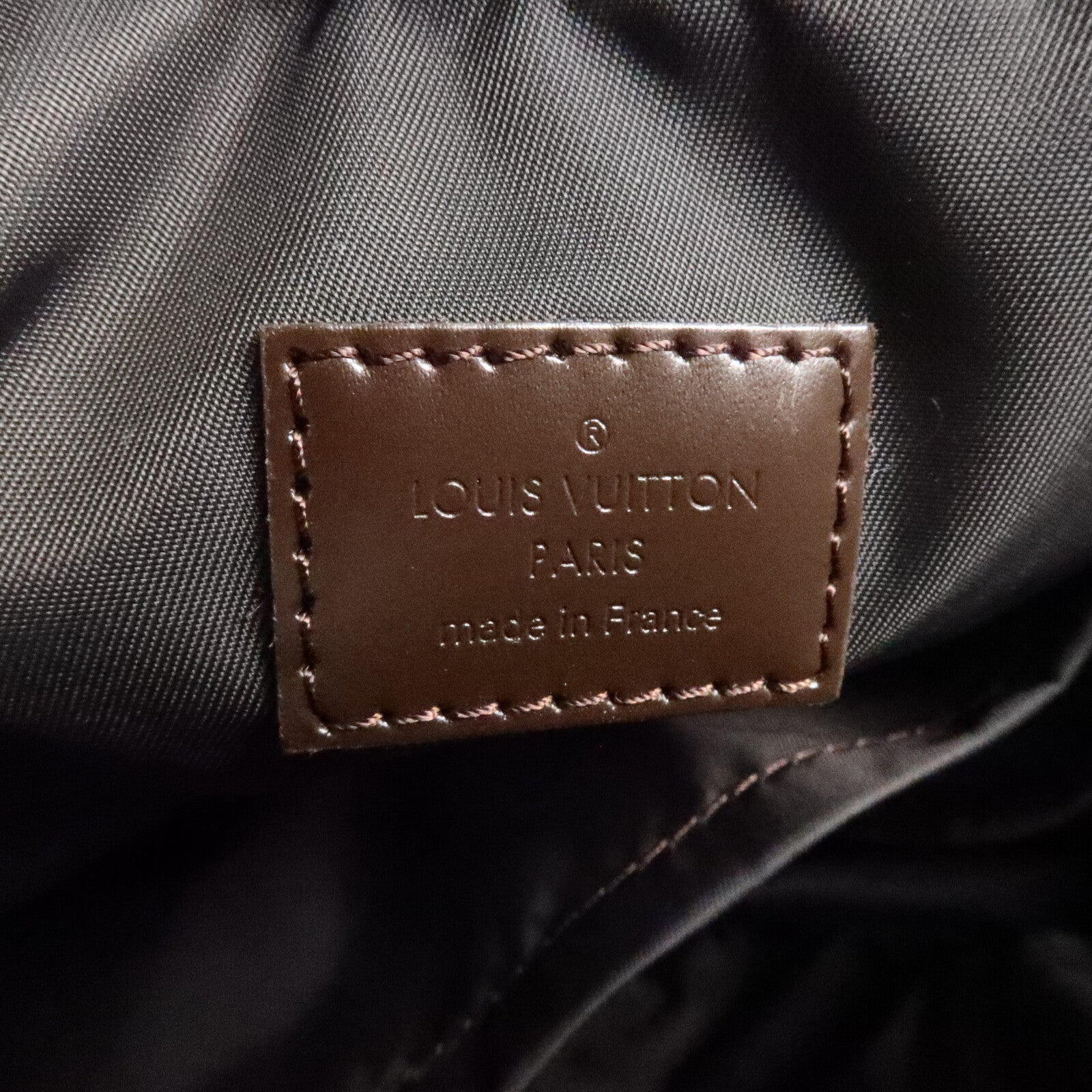 LOUIS VUITTON Damier Geant Pilot肩背袋