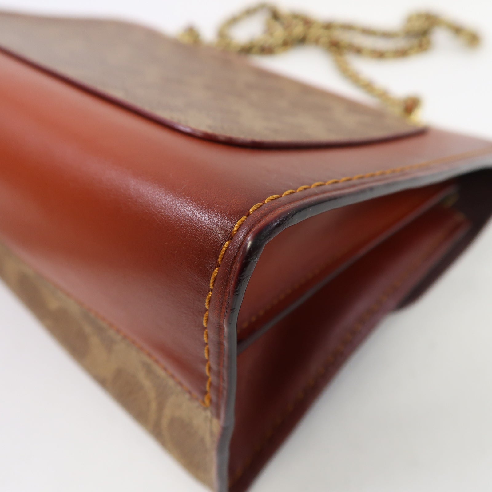 COACH 牛皮皮革Shoulder Bag金扣鏈帶肩背袋啡色