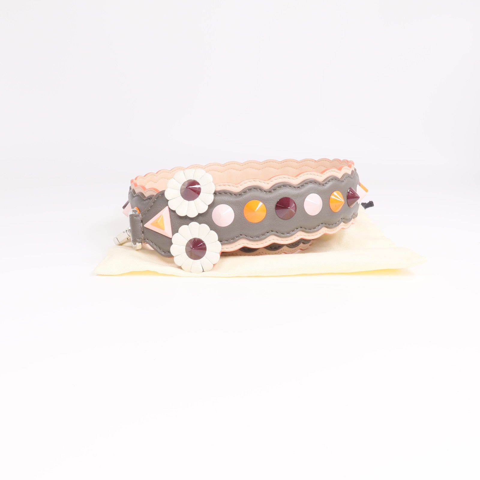 FENDI 牛皮皮革Shoulder Strap銀扣肩帶