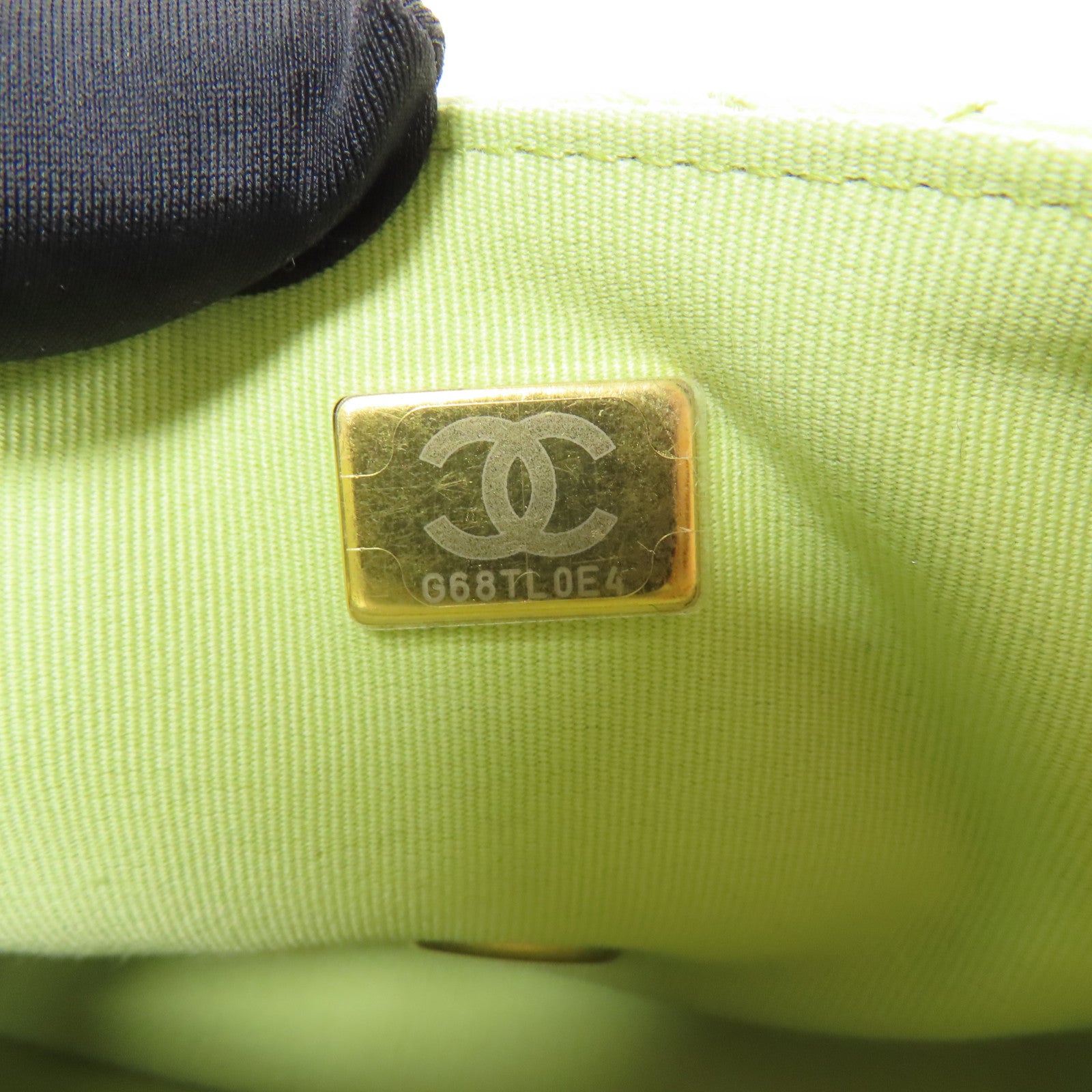 CHANEL 羊皮皮革Charms Chain Mini Flap金扣肩背袋