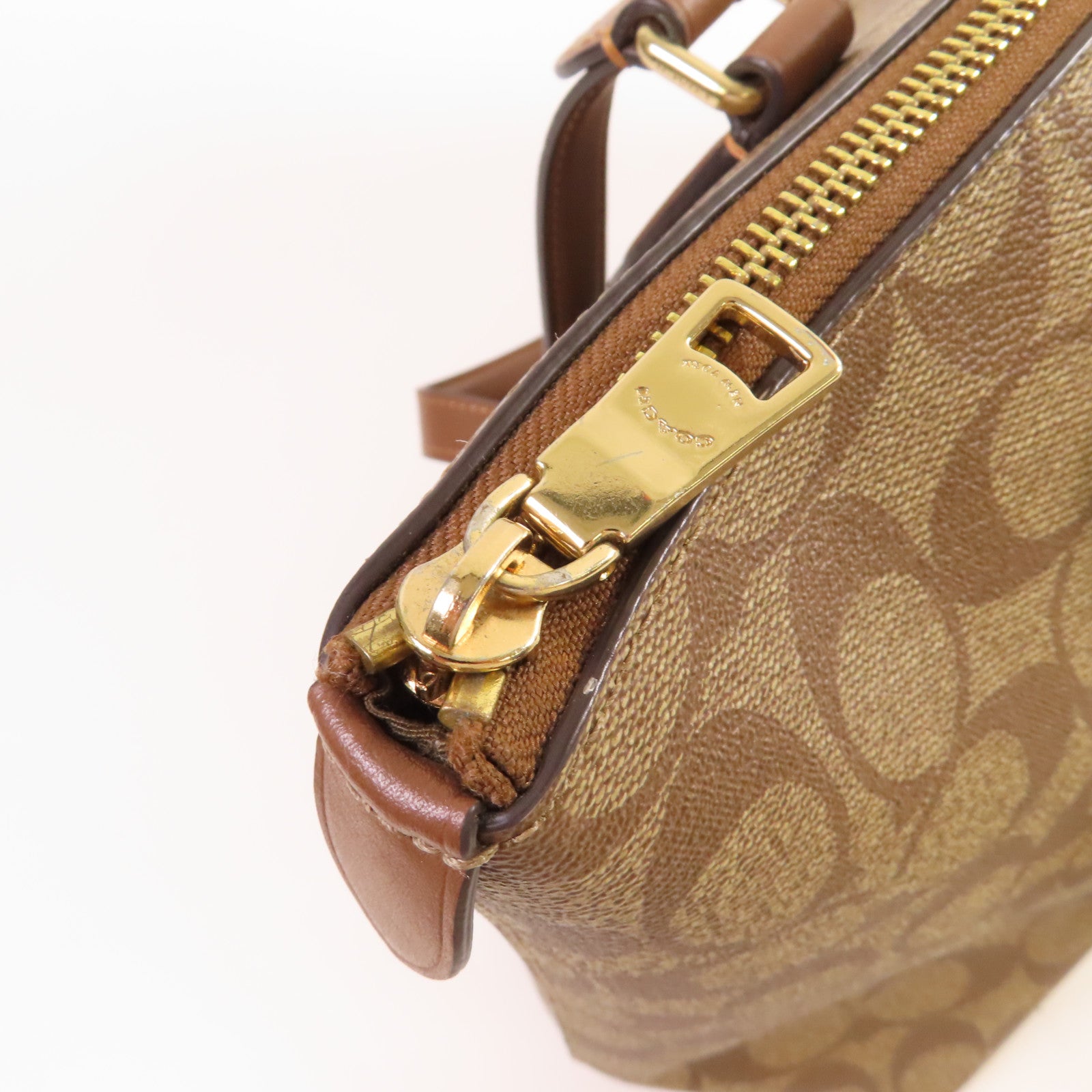 COACH 塗層帆布Gallery Tote Bag金扣肩背袋啡色