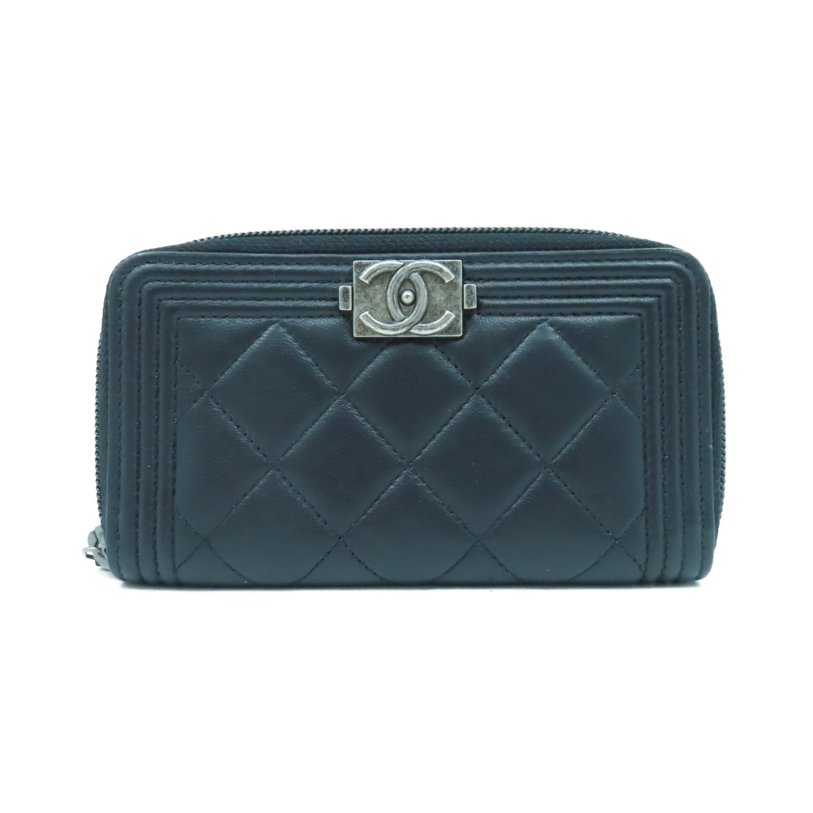 CHANEL 【激減優惠】菱格牛皮皮革Boy Round Wallet銀扣錢包黑色