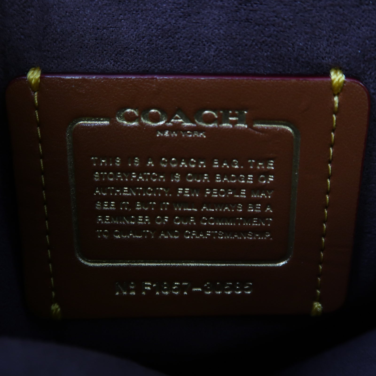 COACH 牛皮皮革Shoulder Bag金扣鏈帶肩背袋啡色