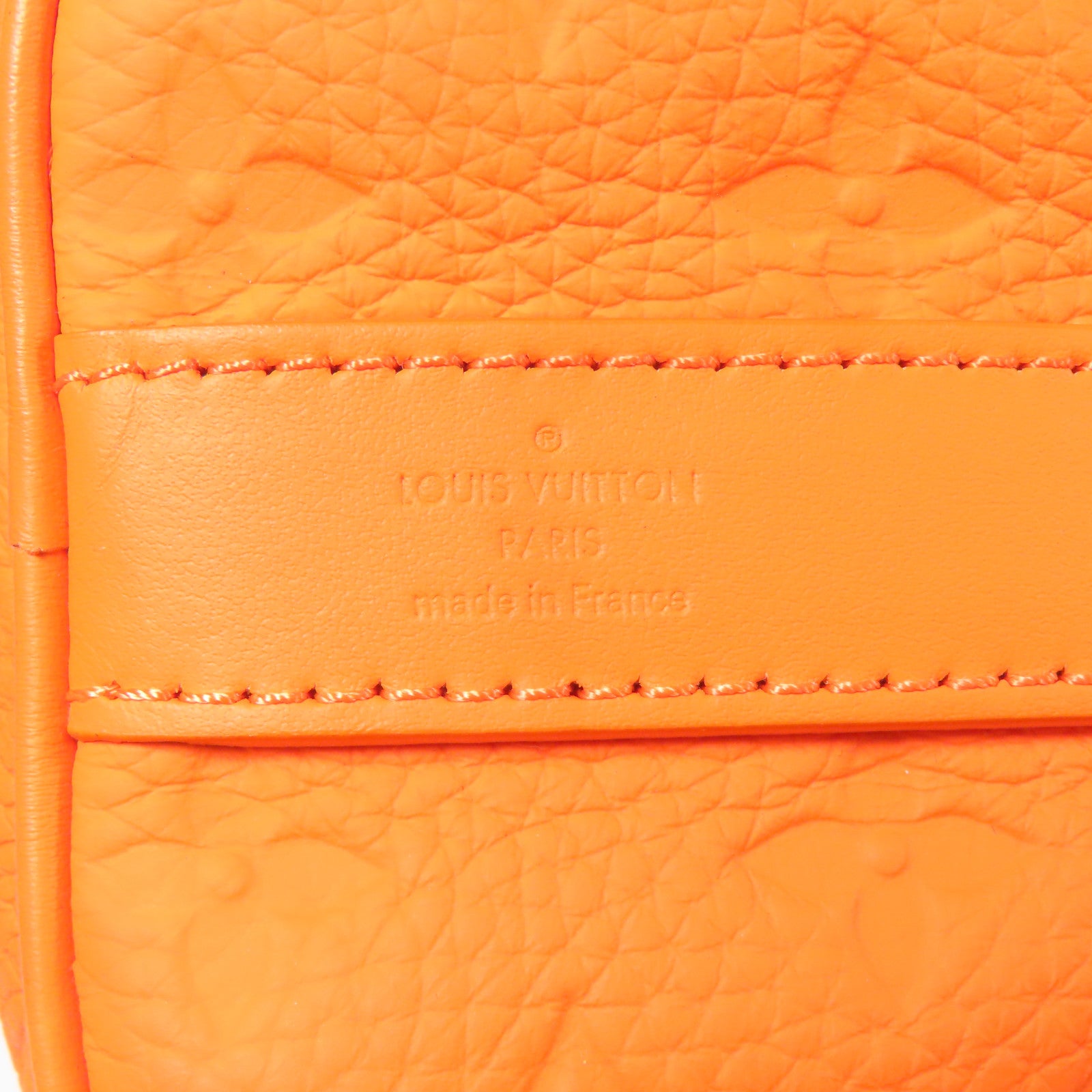 LOUIS VUITTON Taurillon Monogram Keepall Bandoulie手挽肩背兩用袋