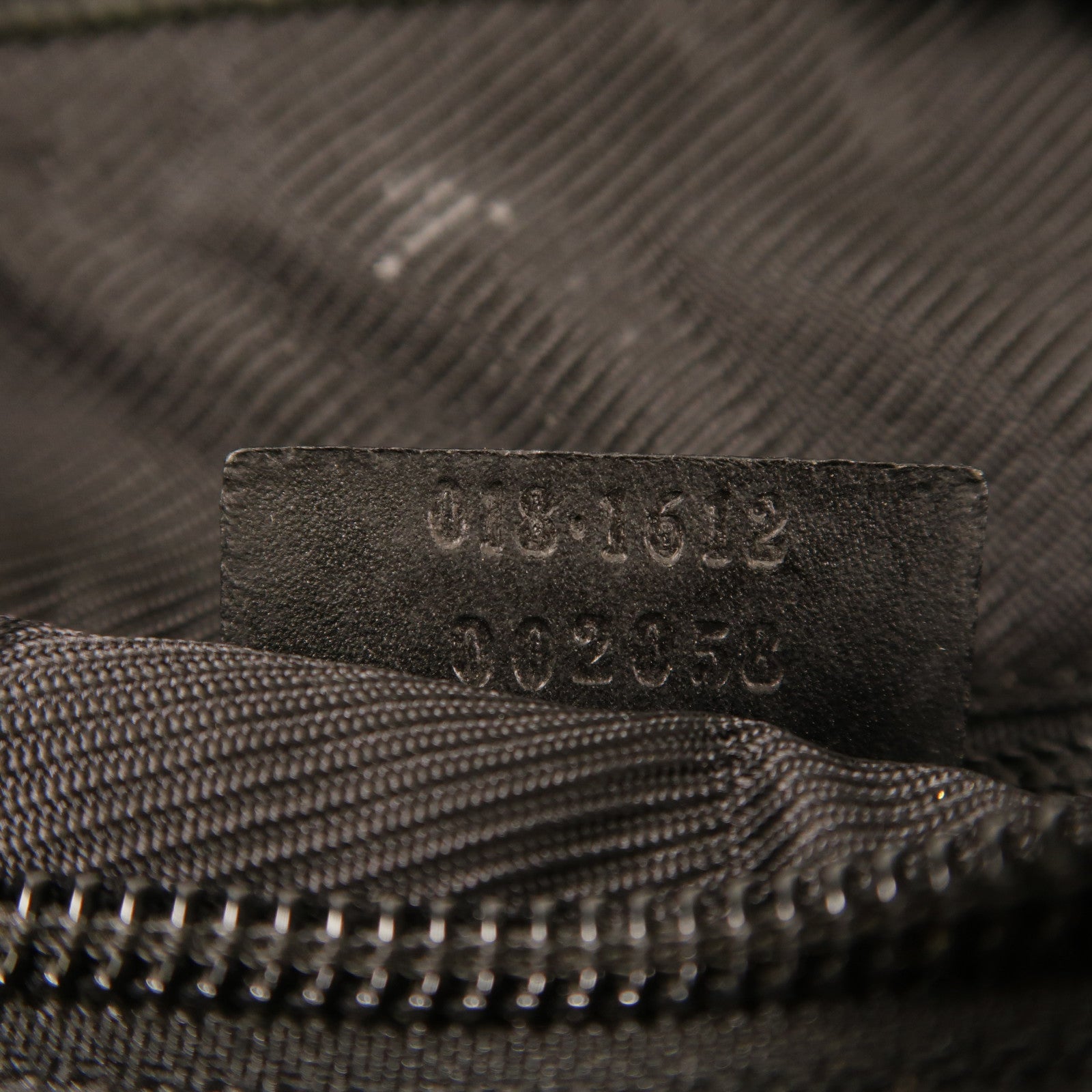 GUCCI 帆布Shoulder Bag銀扣肩背袋