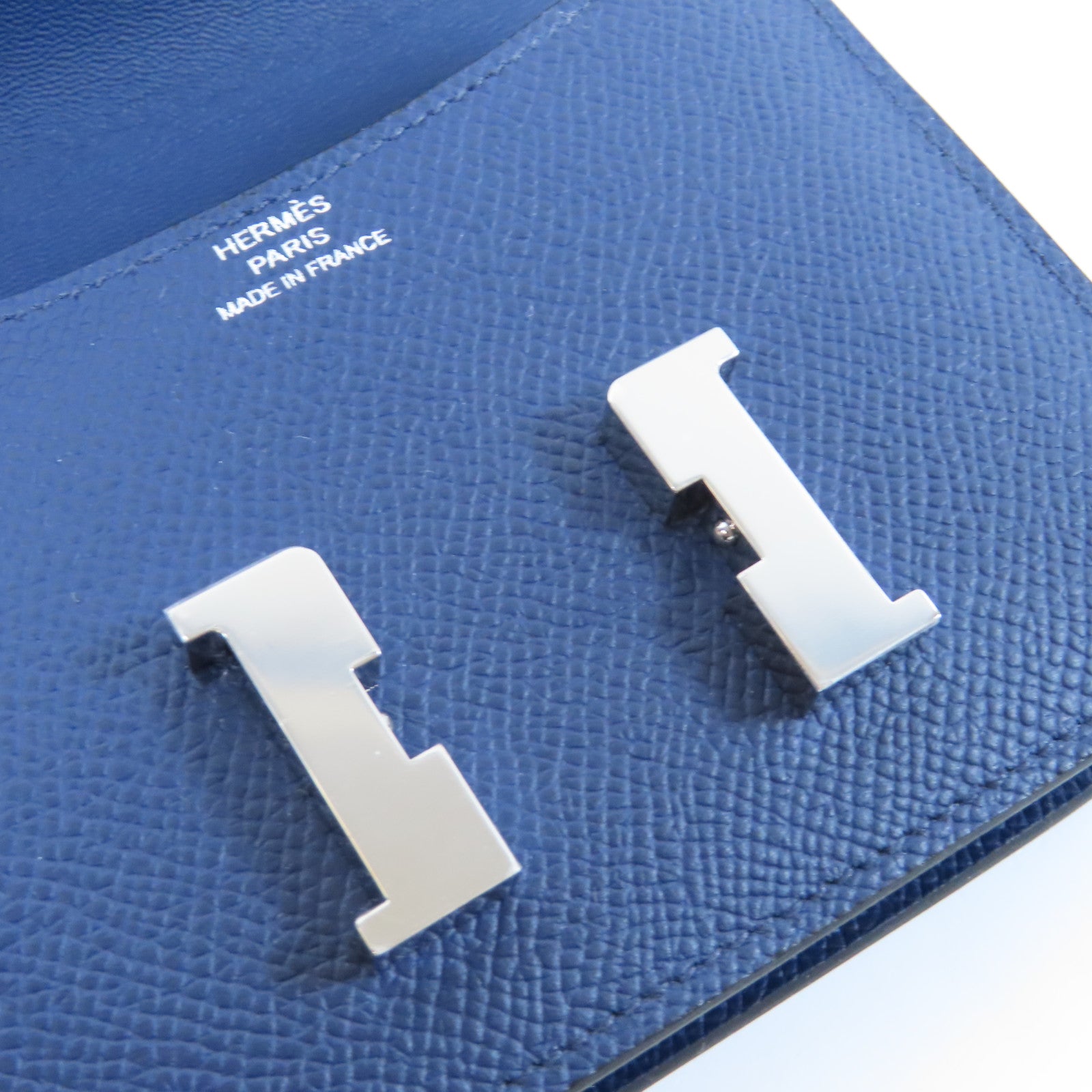 HERMES Epsom皮革Constance Slim銀扣錢包藍色