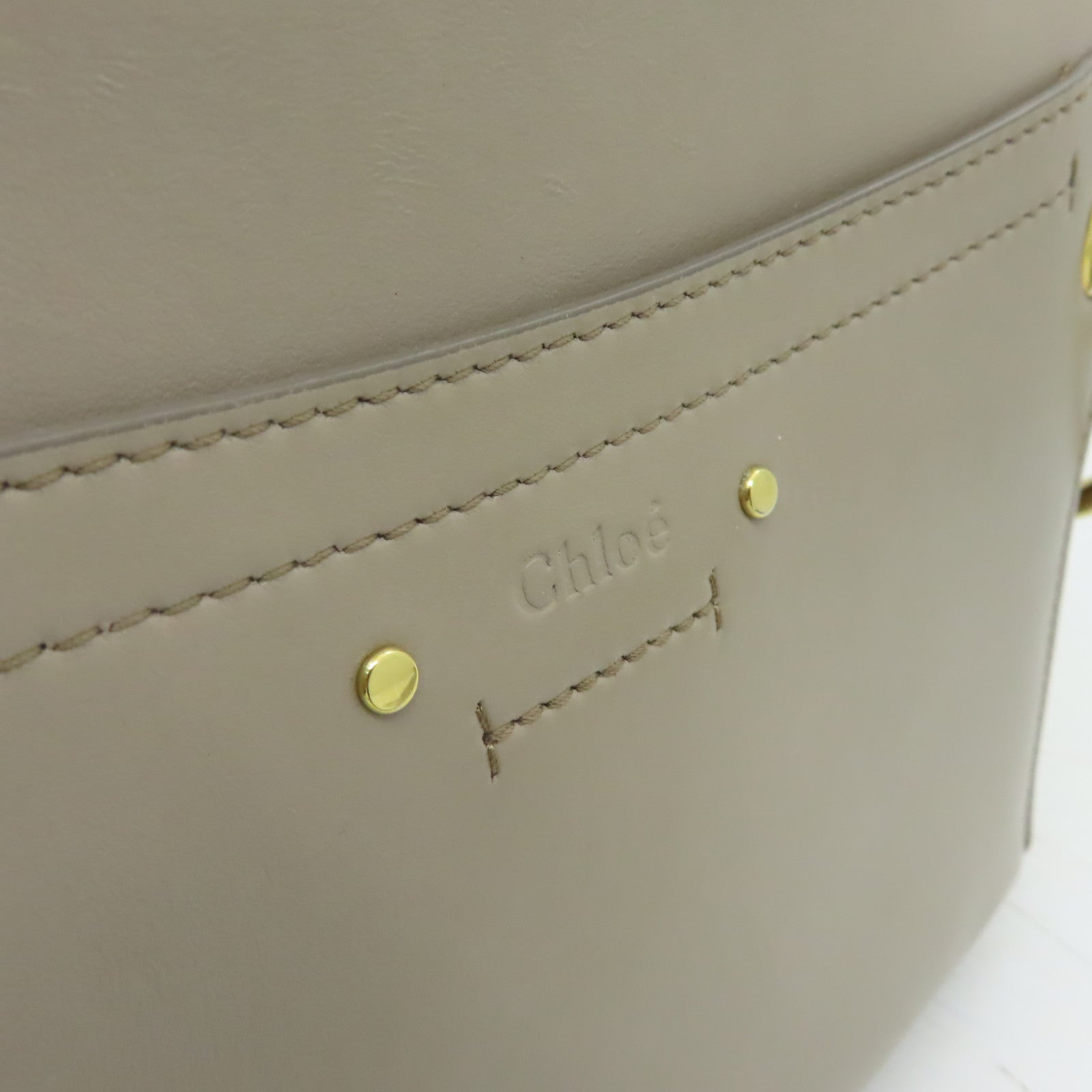 Chloe 【清倉大減價】牛皮皮革Shoulder Bag金扣手挽肩背兩用袋杏色