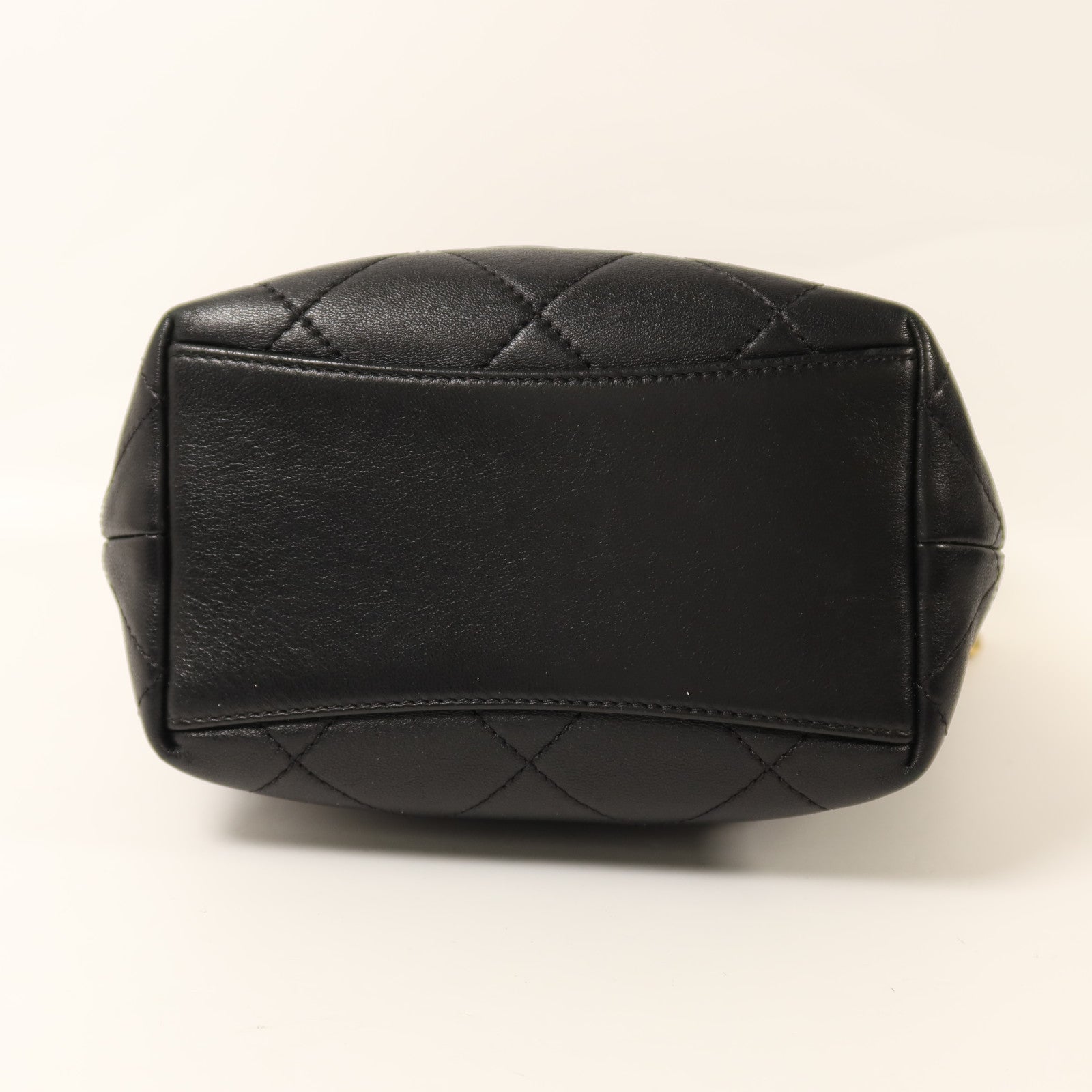 CHANEL 【激減優惠】牛皮皮革Chain Shoulder金扣鏈帶肩背袋