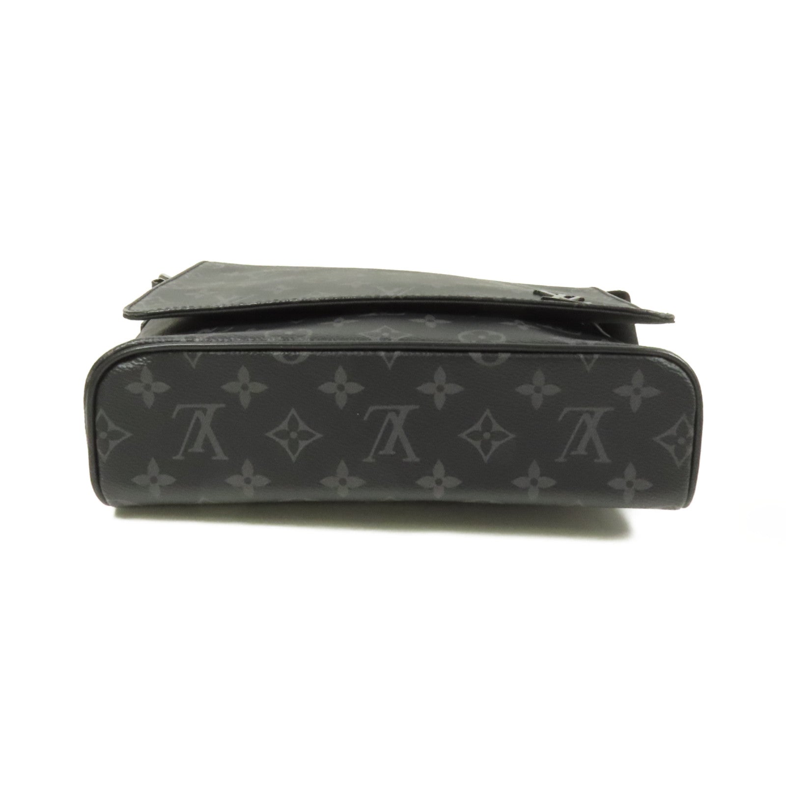 LOUIS VUITTON Monogram Eclipse District PM肩背袋